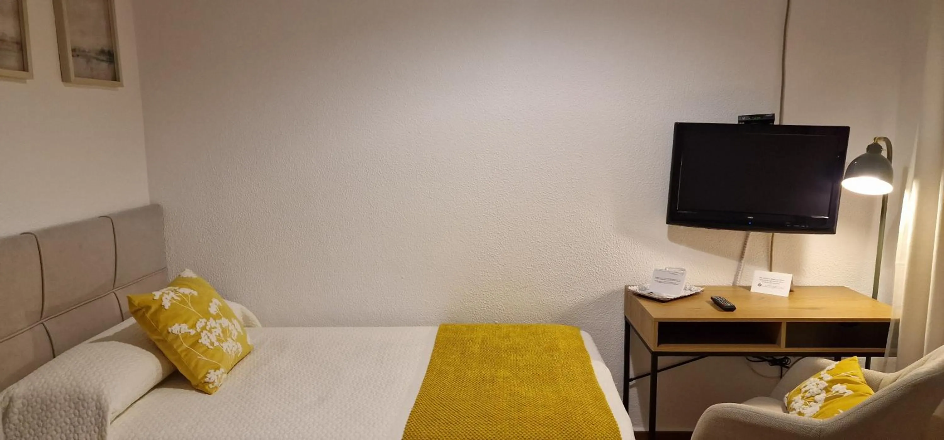 Photo of the whole room, Bed in Hotel Los Olivos