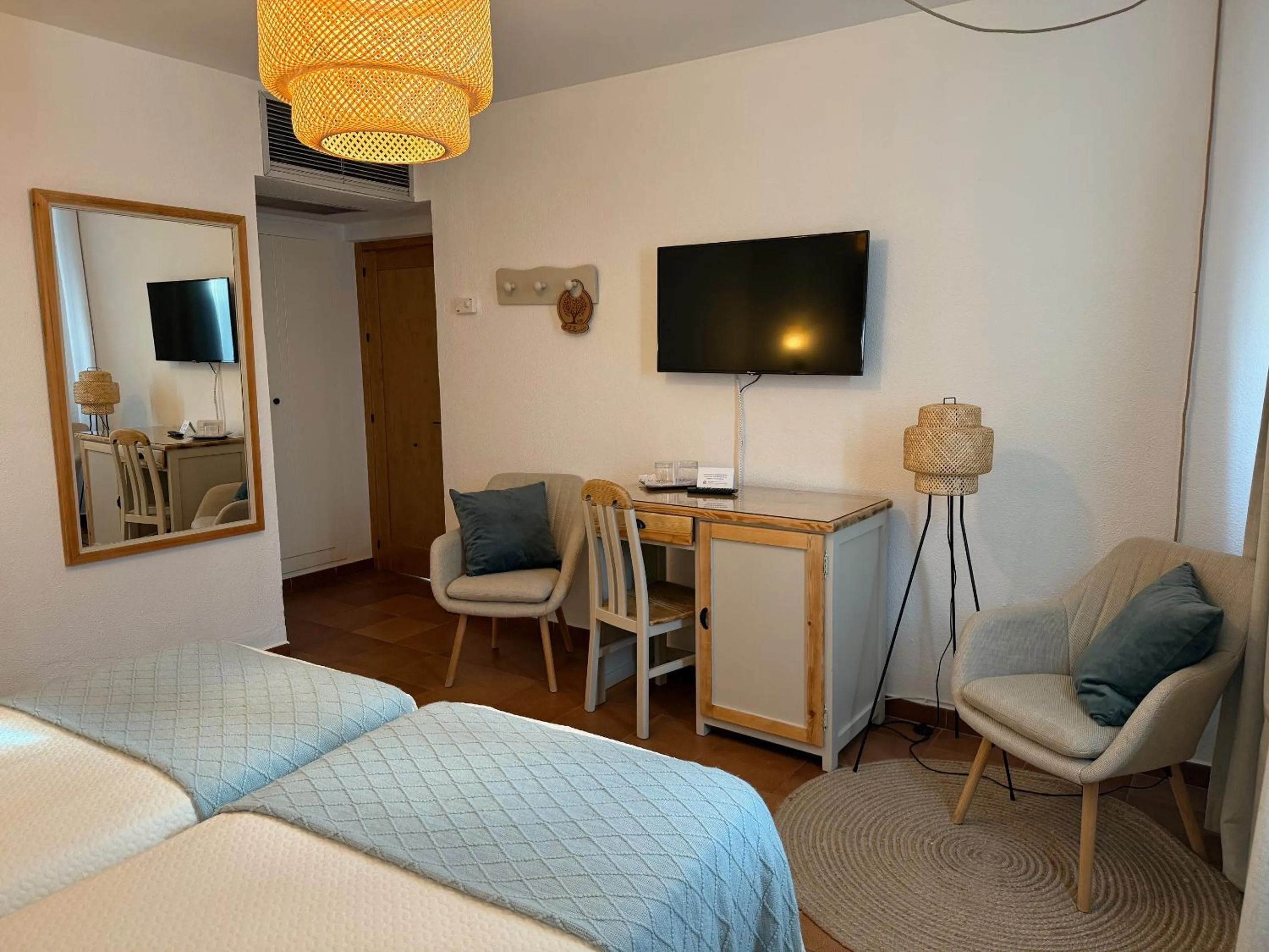 Photo of the whole room, Bed in Hotel Los Olivos