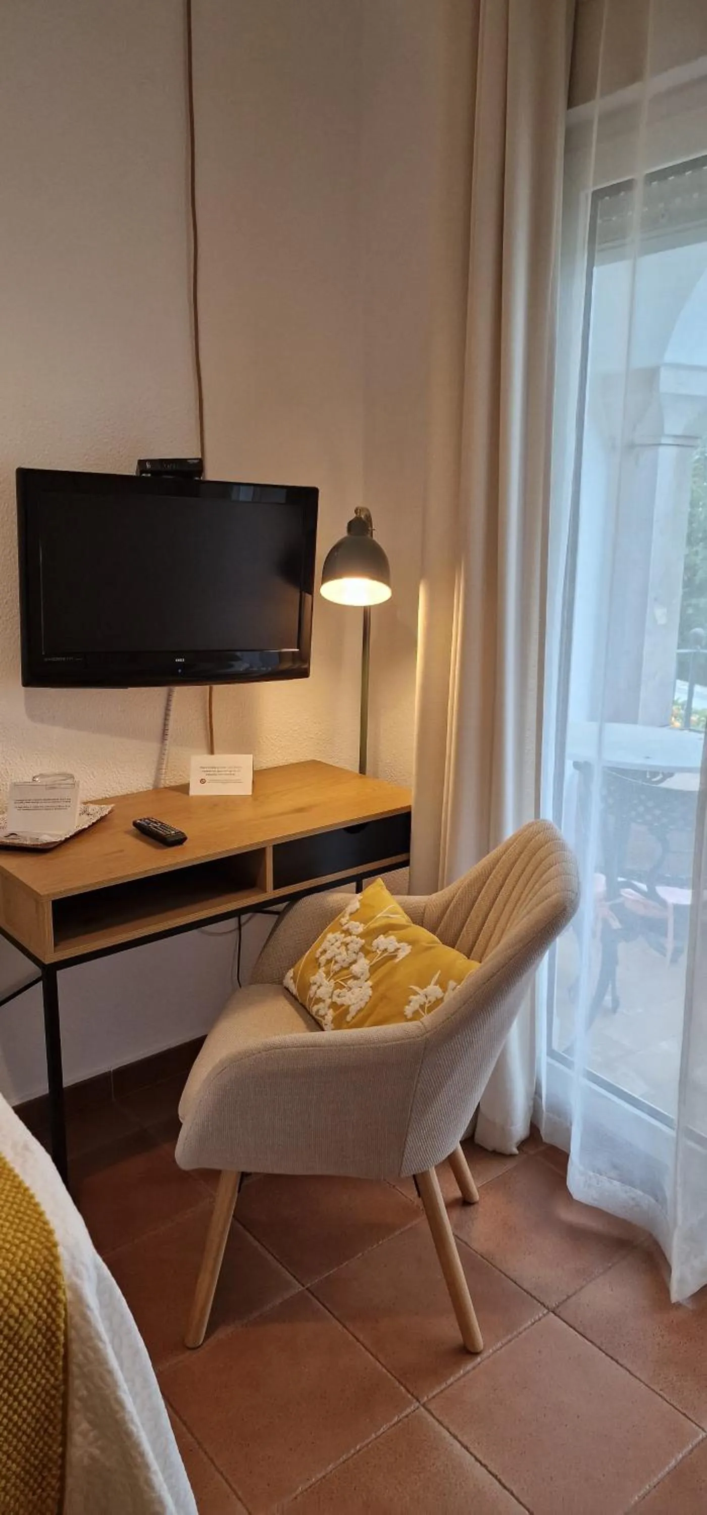 Photo of the whole room in Hotel Los Olivos