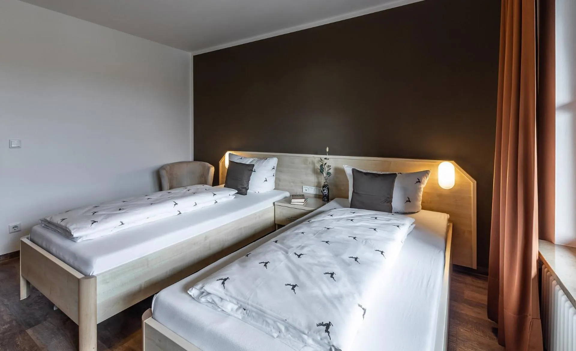 Bedroom, Bed in Brauereigasthof Hofmark