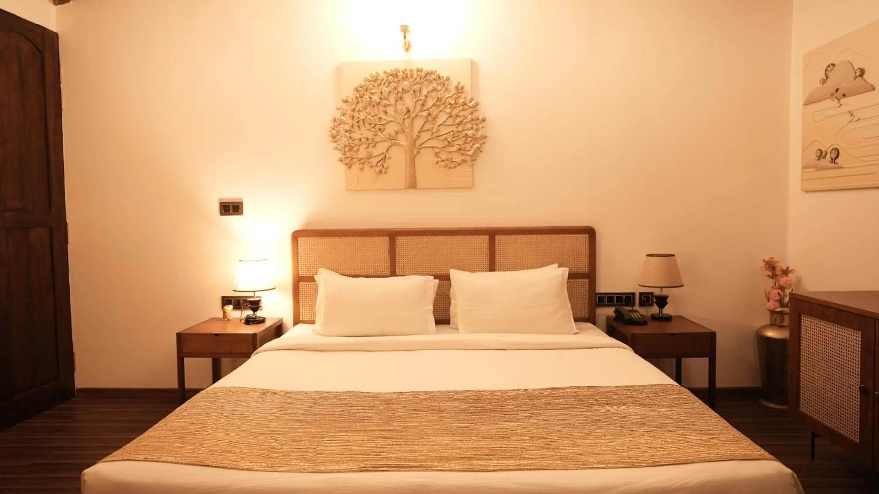 Deluxe Suite in Prive by Whiteflower Deluxe Suite in Prive by Whiteflower