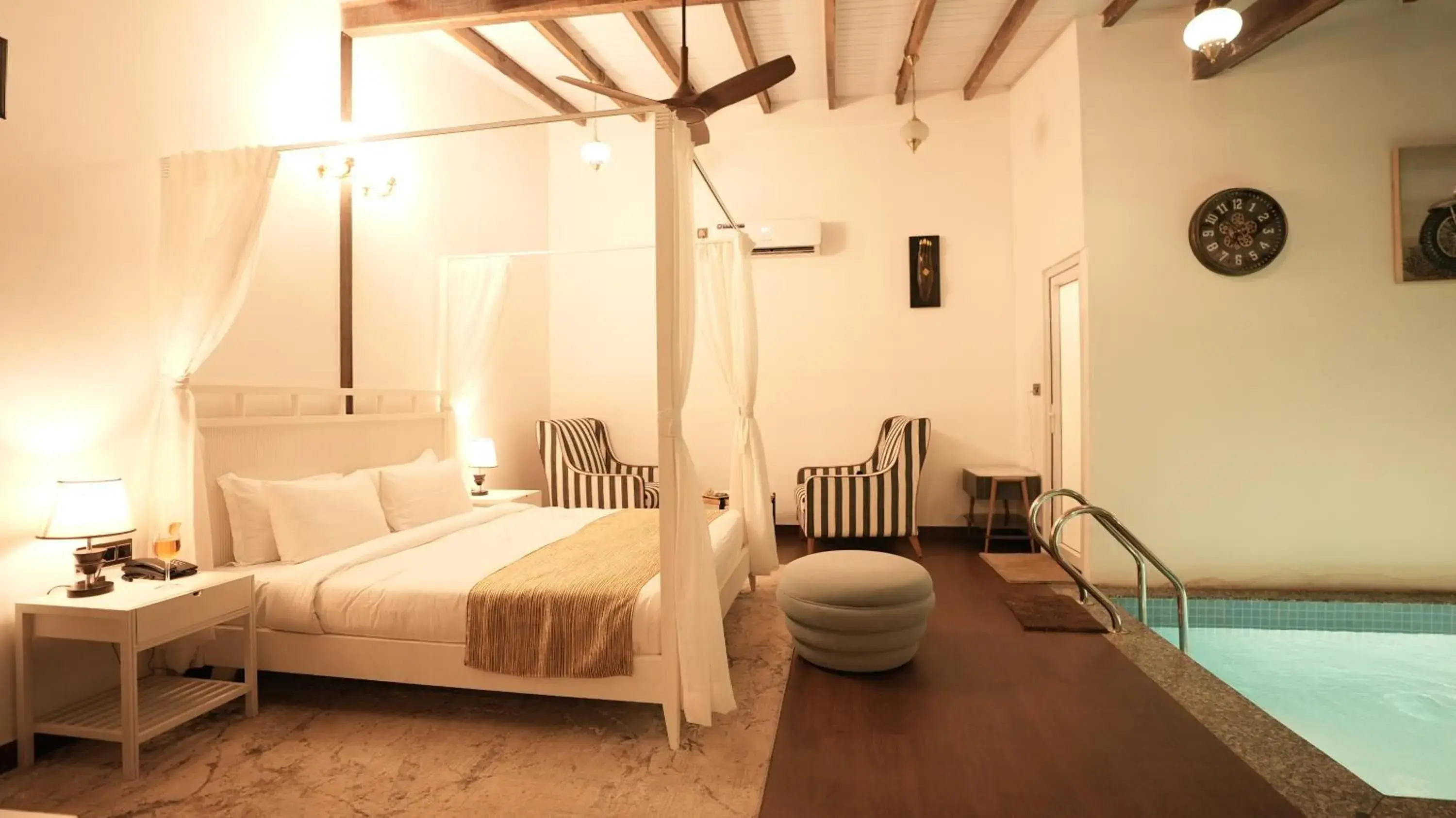 Executive Suite with Private Pool in Prive by Whiteflower Executive Suite with Private Pool in Prive by Whiteflower