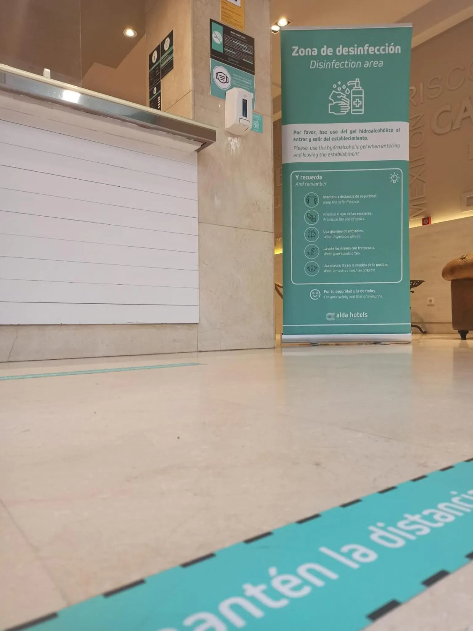 Logo/Certificate/Sign in Hotel Alda Estación Oviedo