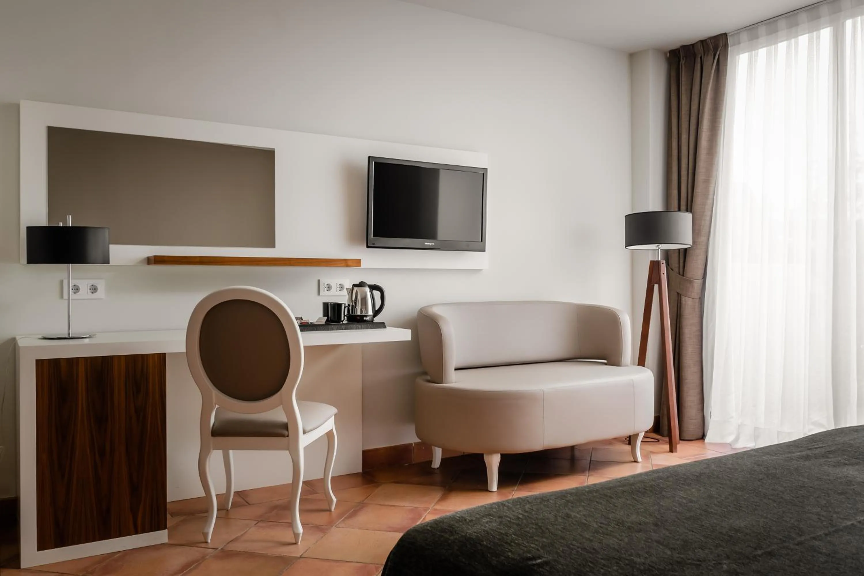 Bedroom, Bed in Hotel TorreMirona Golf & Spa