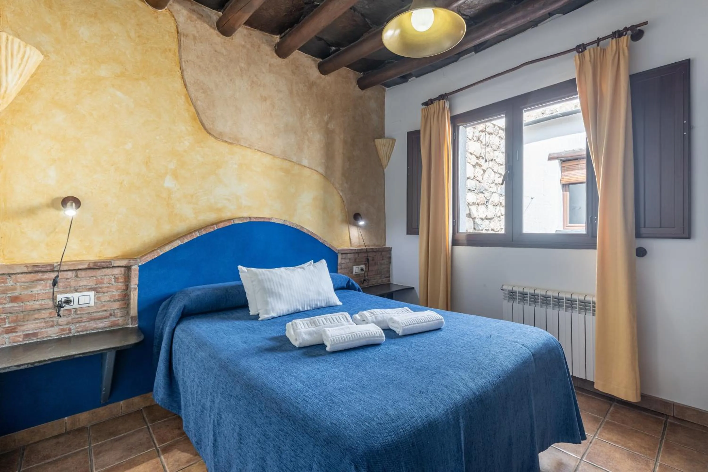 Bed in Turismo Rural & SPA El Cercado