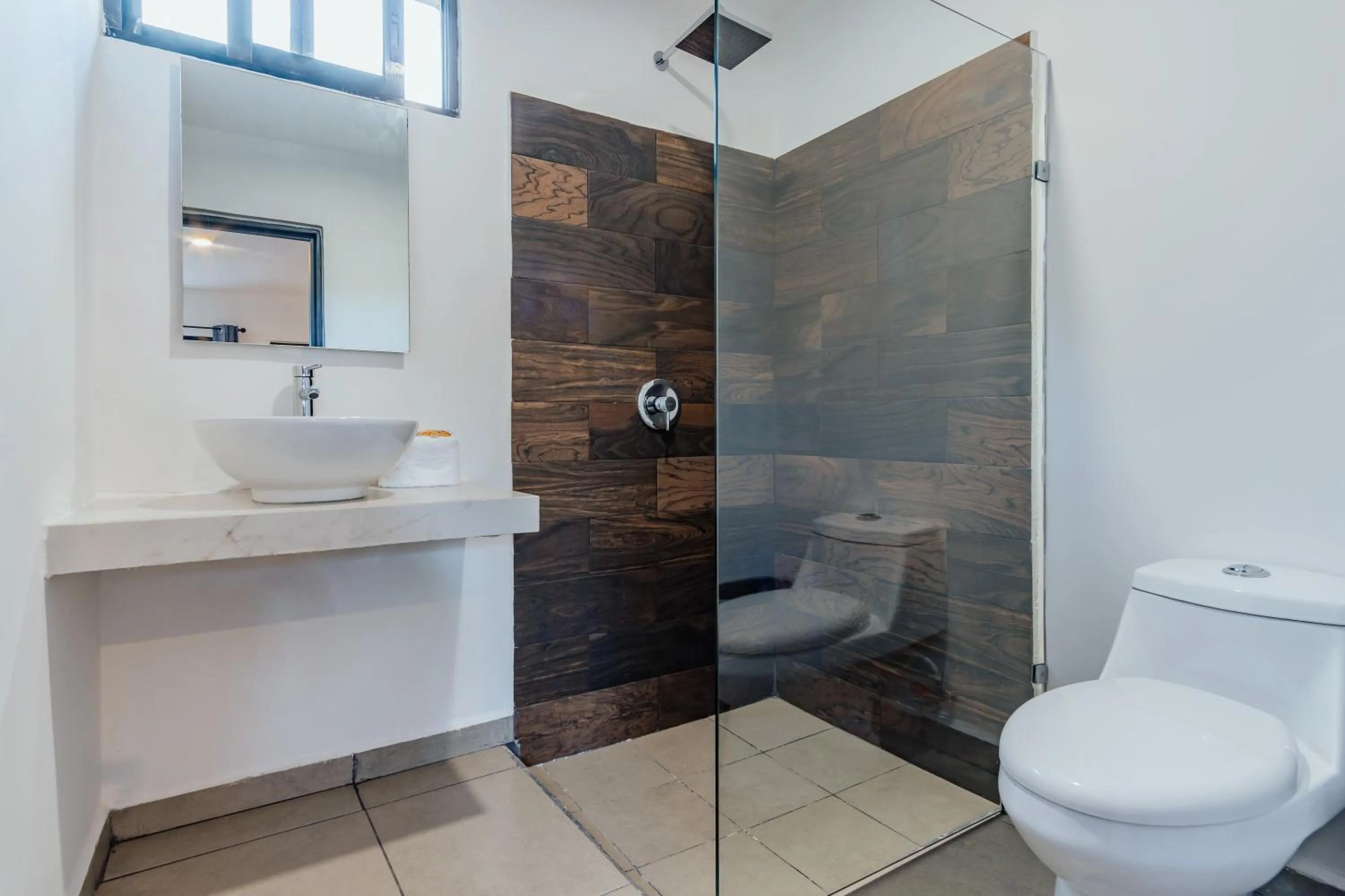 Bathroom in Hotel Mody Merida