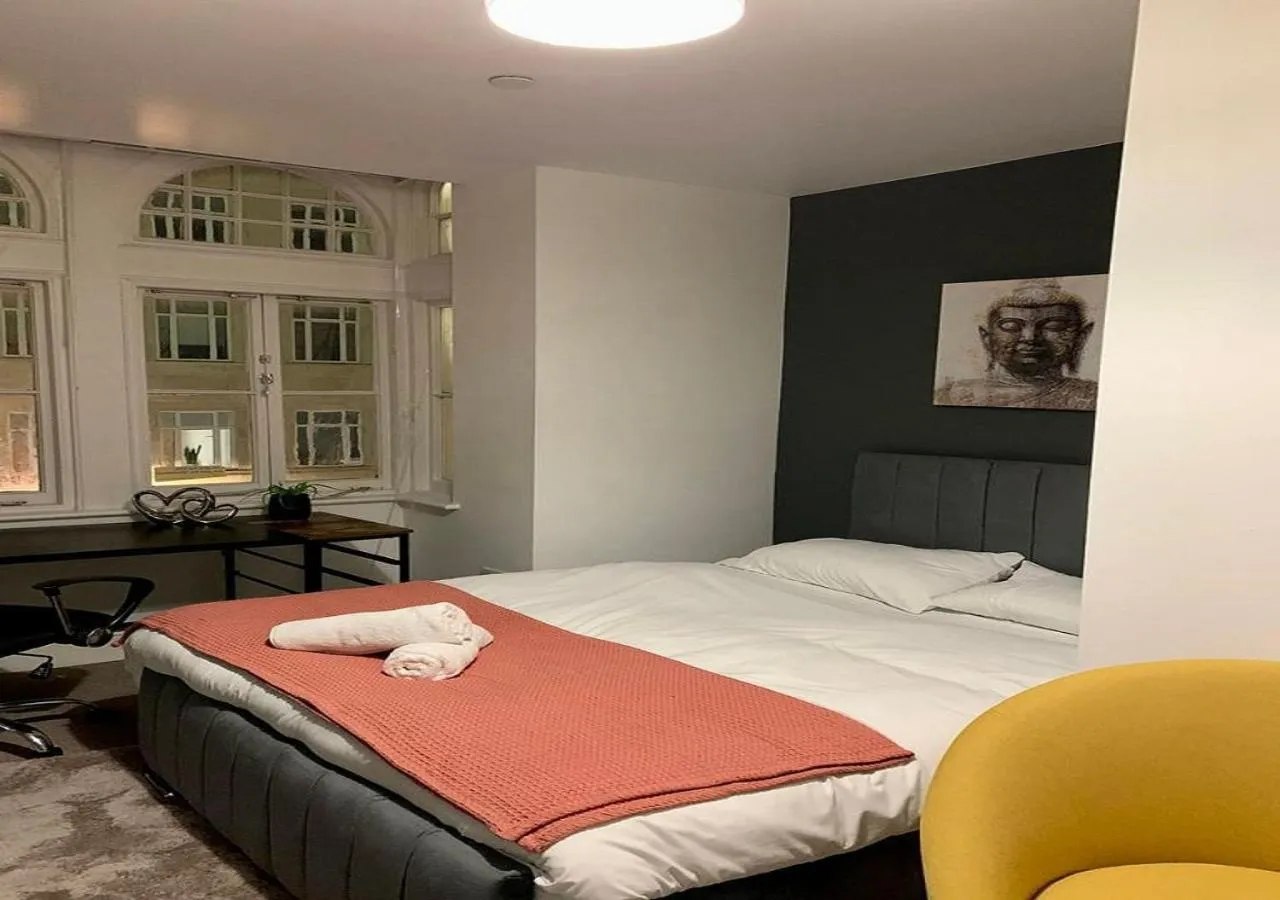 Bedroom in Mollyinn Central Brighton