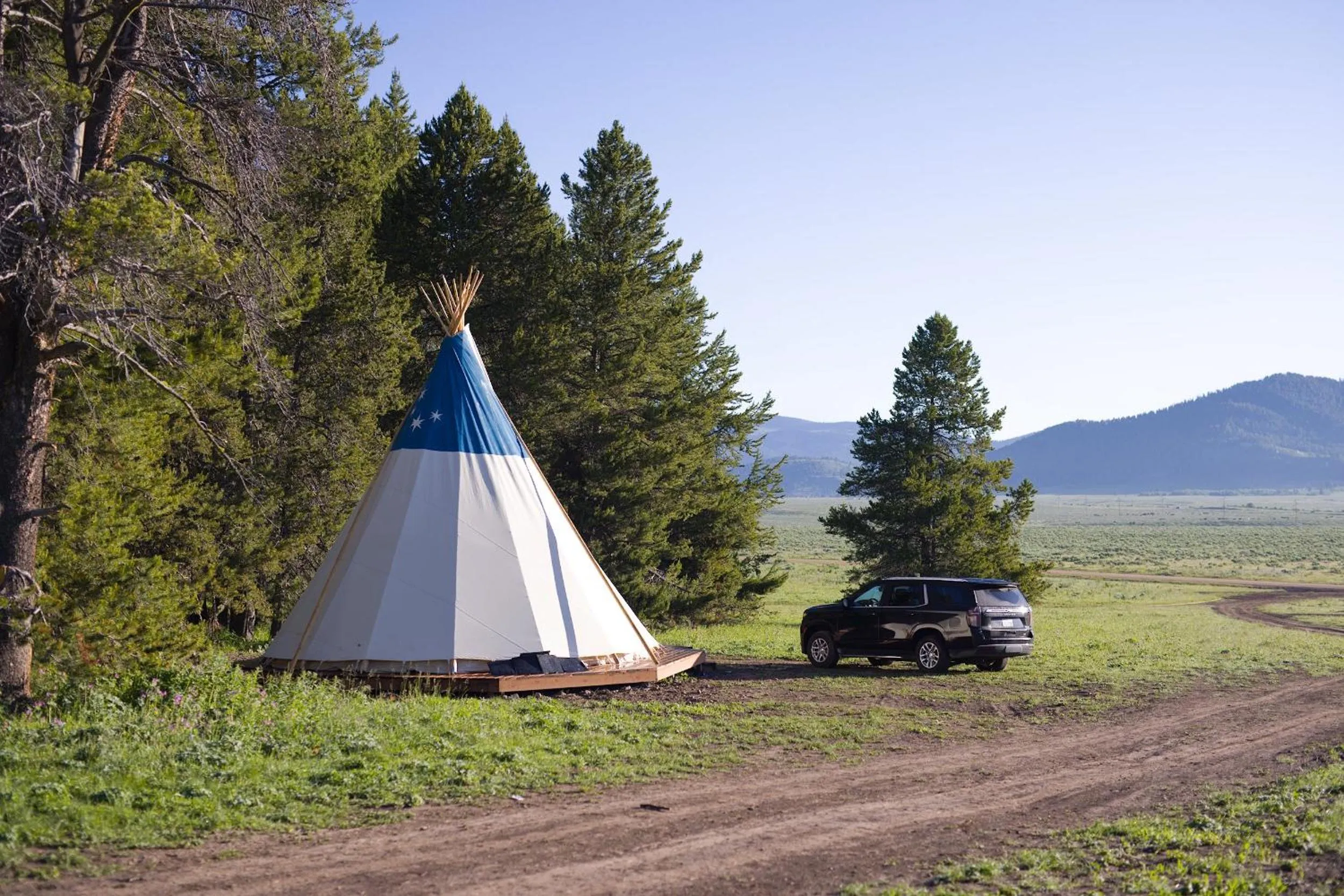 Starlight Retreat Yellowstone
