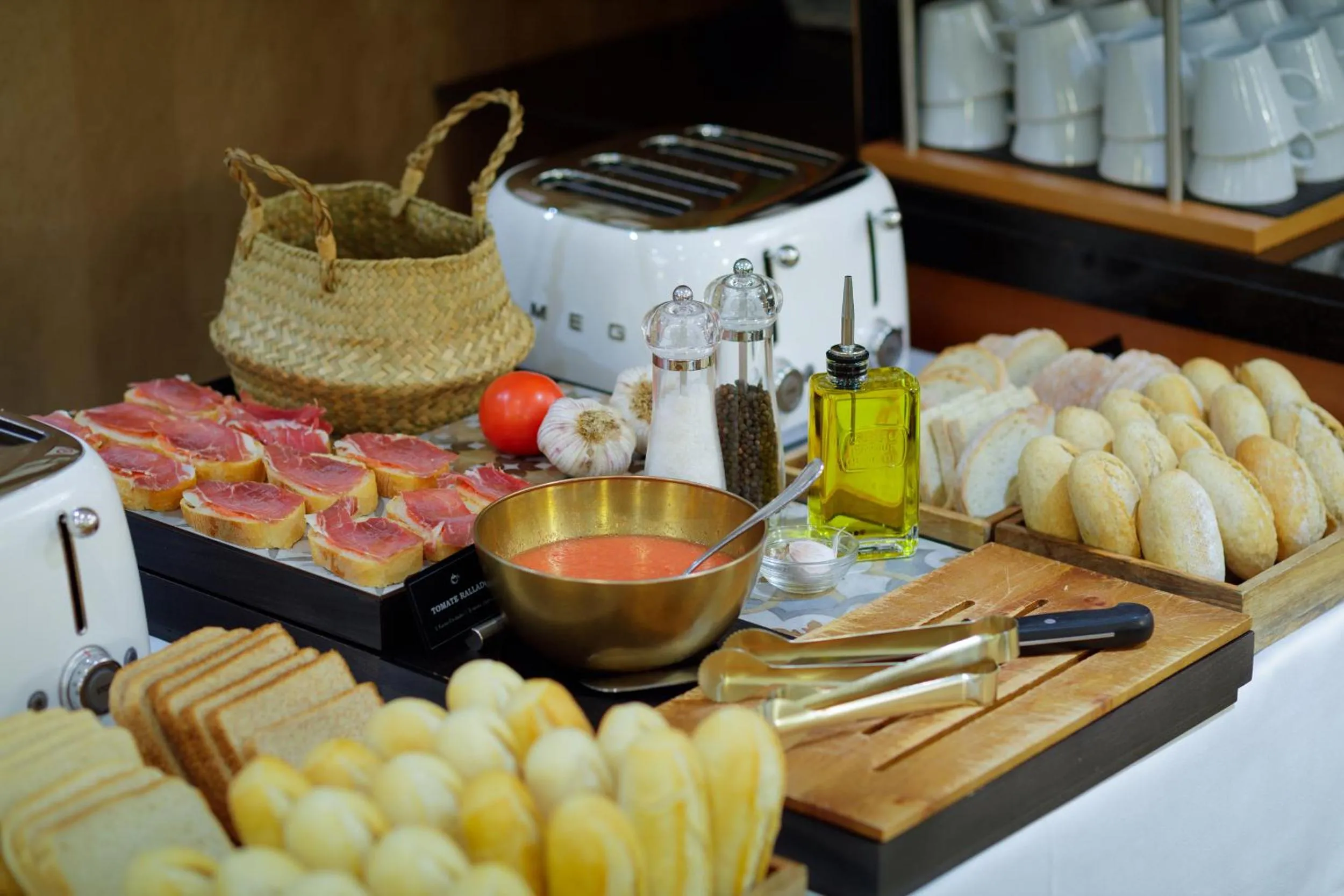 Buffet breakfast in Hotel Reina Cristina