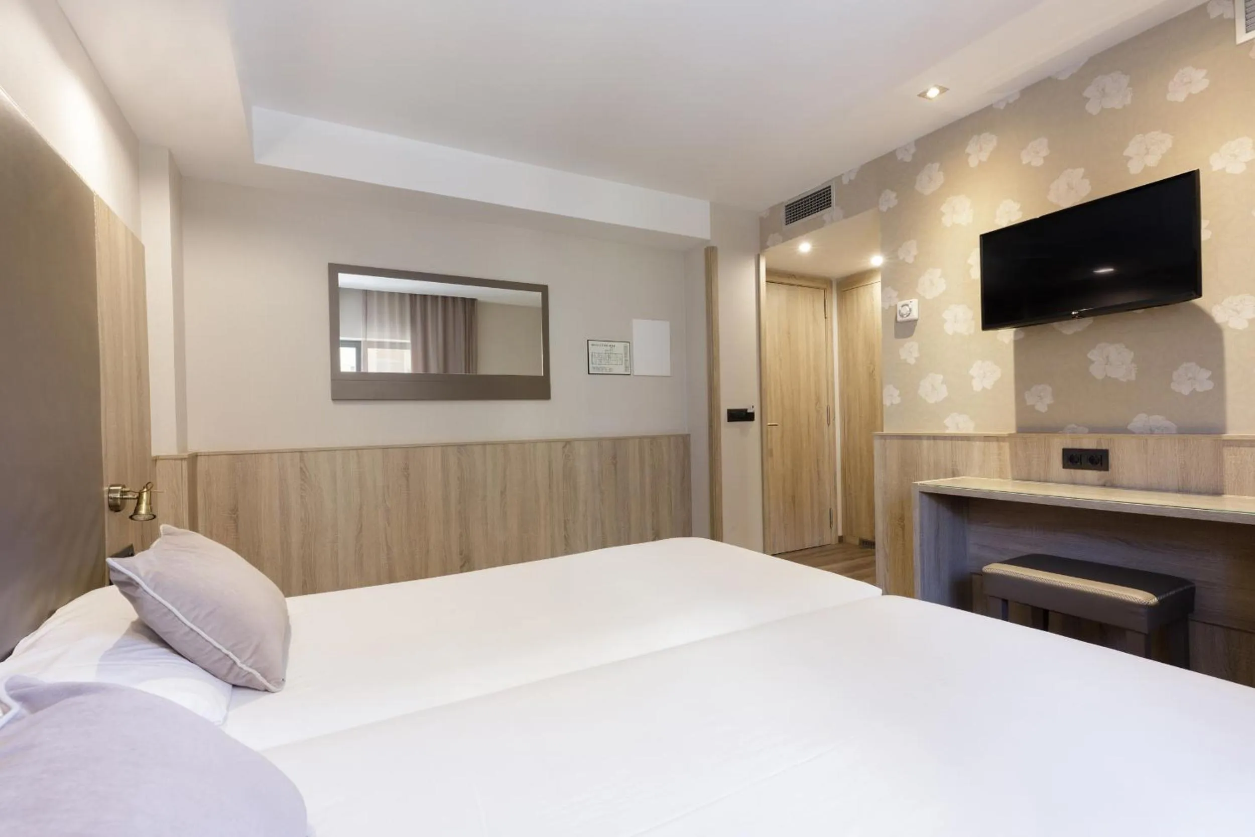 Bedroom, Bed in Hotel Civera