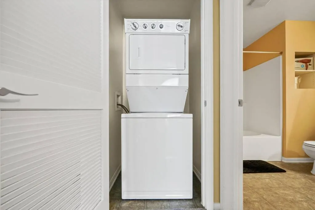 Luxury 2BR/2BA!5Min to Disney! Angelstadium! HondaCenter.