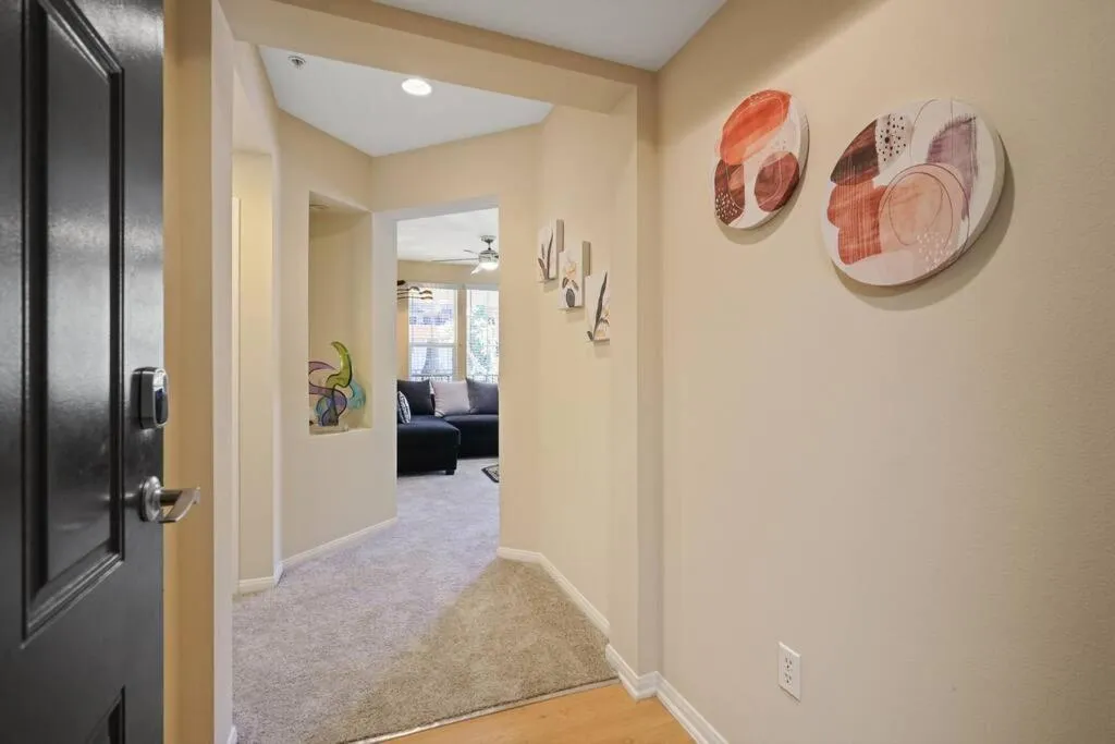 Luxury 2BR/2BA!5Min to Disney! Angelstadium! HondaCenter.