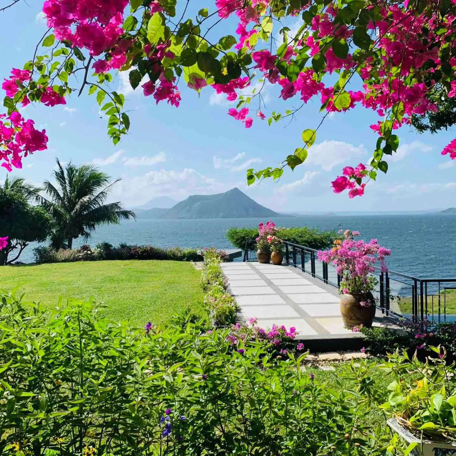 Garden in Nuuk Taal Lake