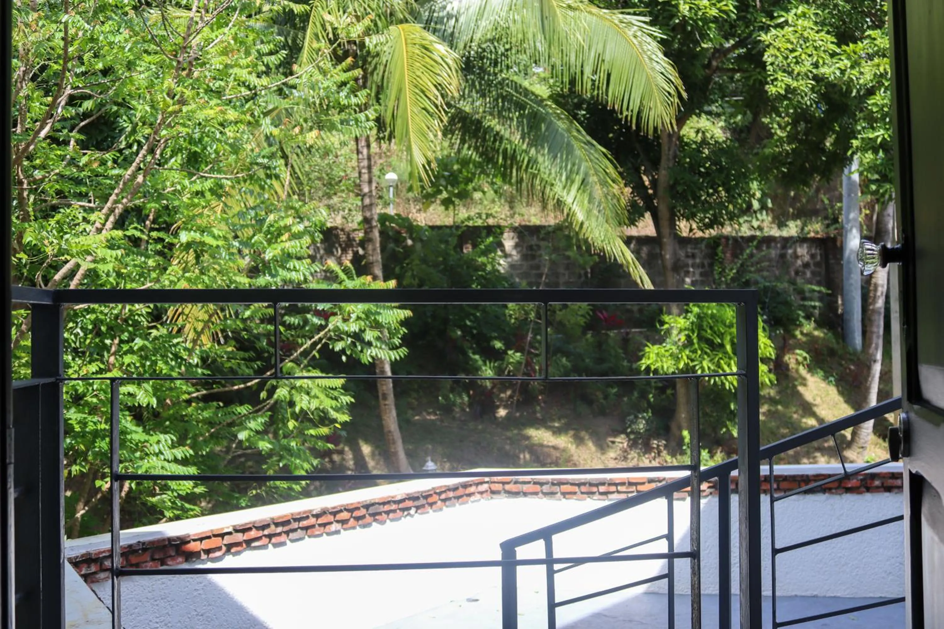 Balcony/Terrace in Nuuk Taal Lake
