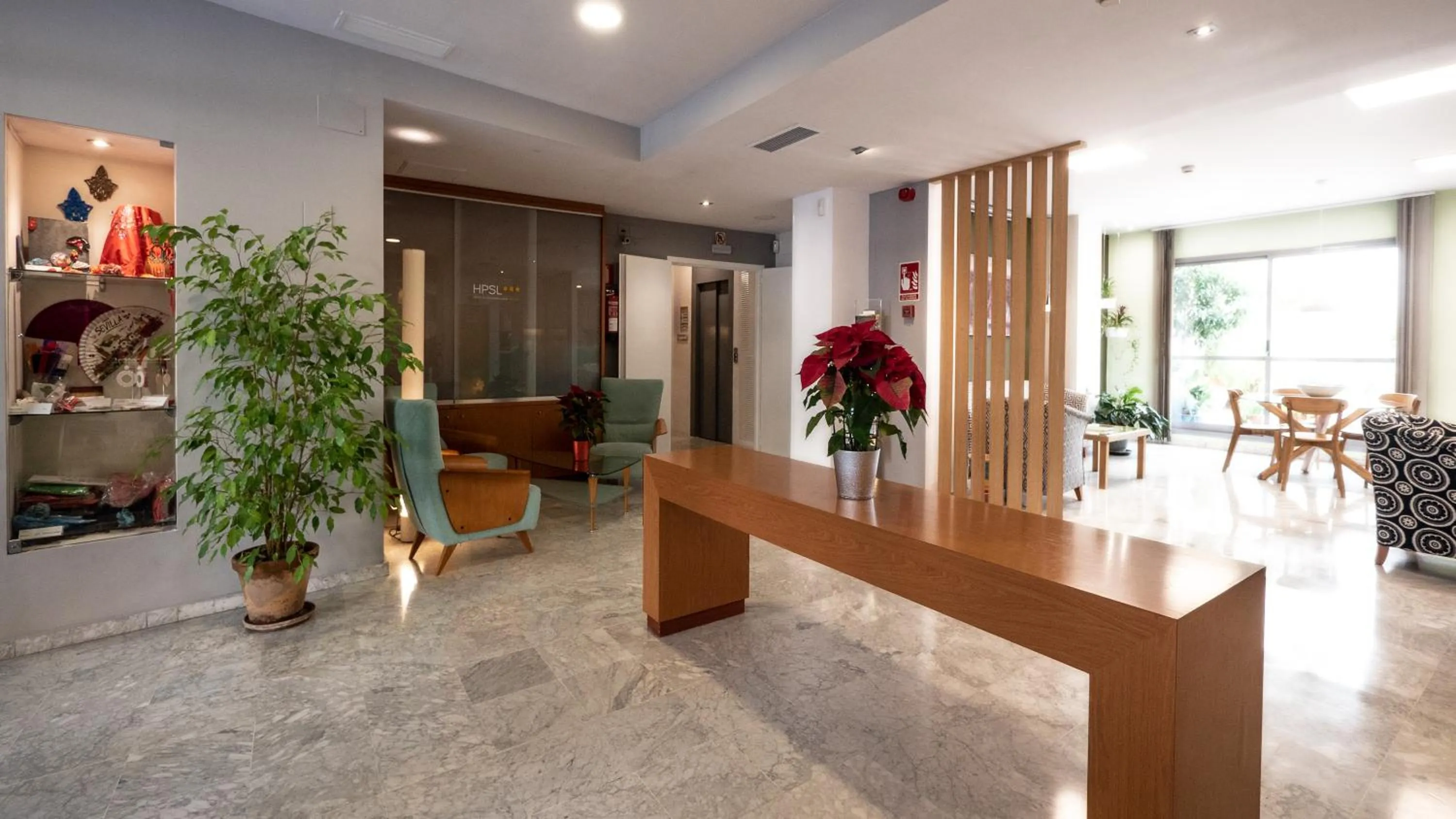 Living room in Hotel Plaza Santa Lucía