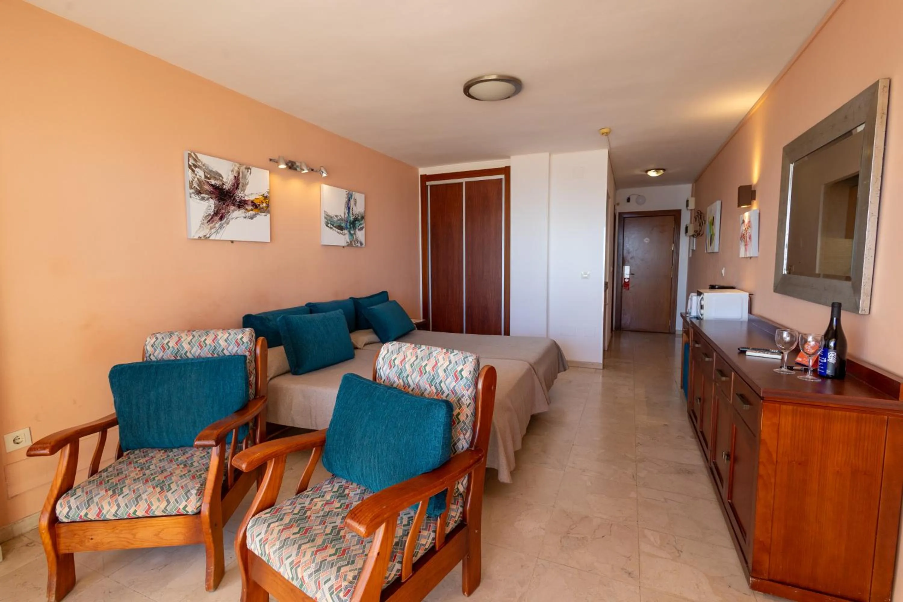 Apartamentos La Jabega
