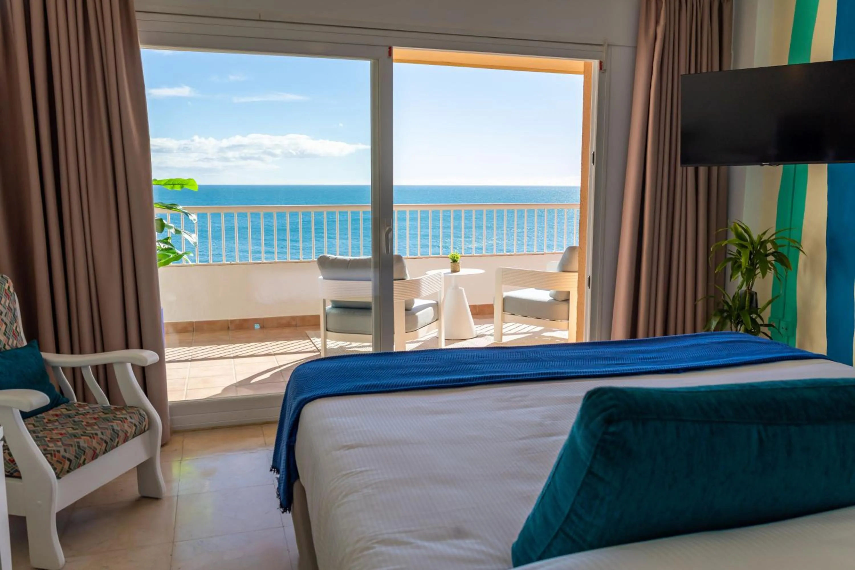 Bed in Apartamentos La Jabega