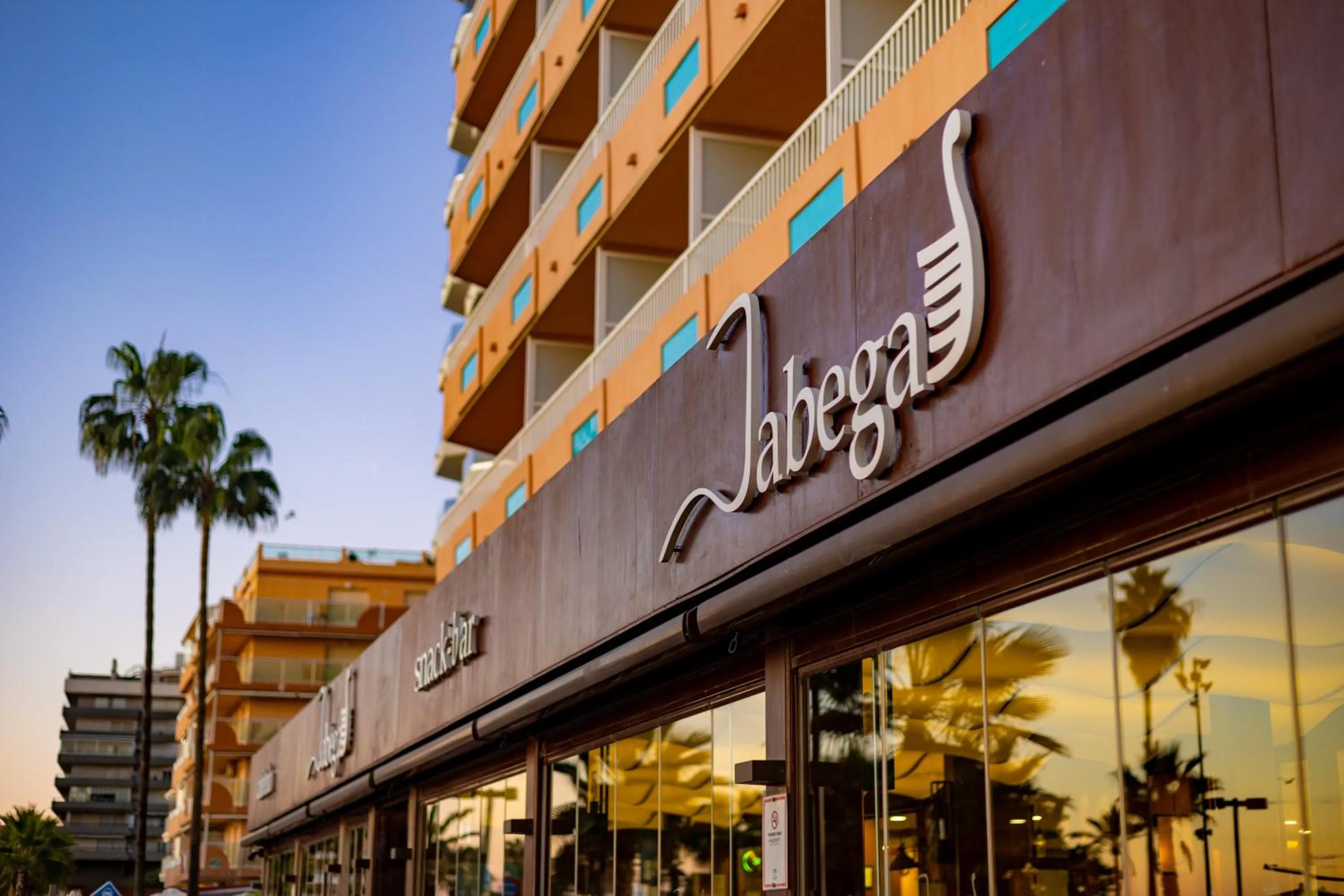 Apartamentos La Jabega