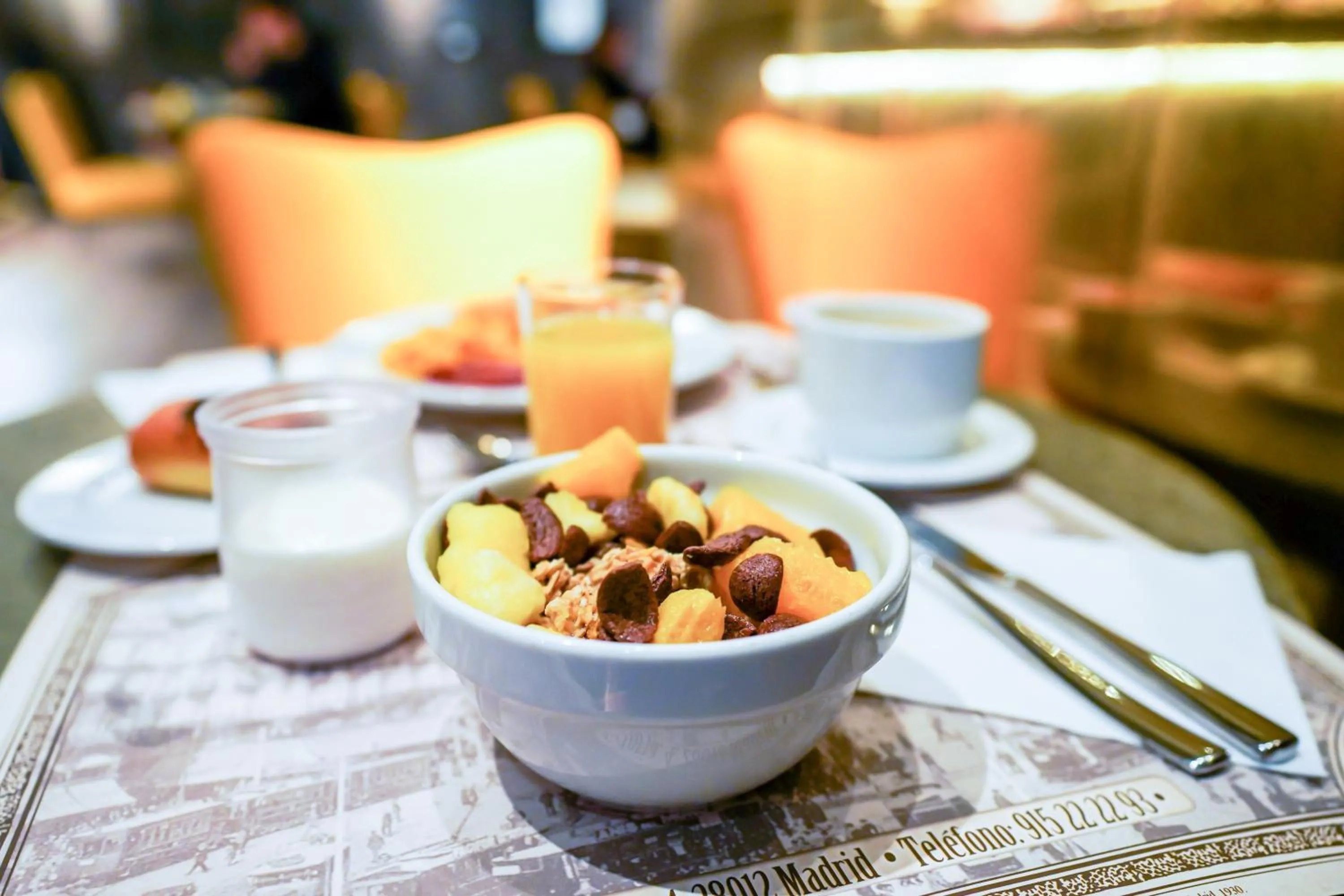 Buffet breakfast in Hostal Matheu