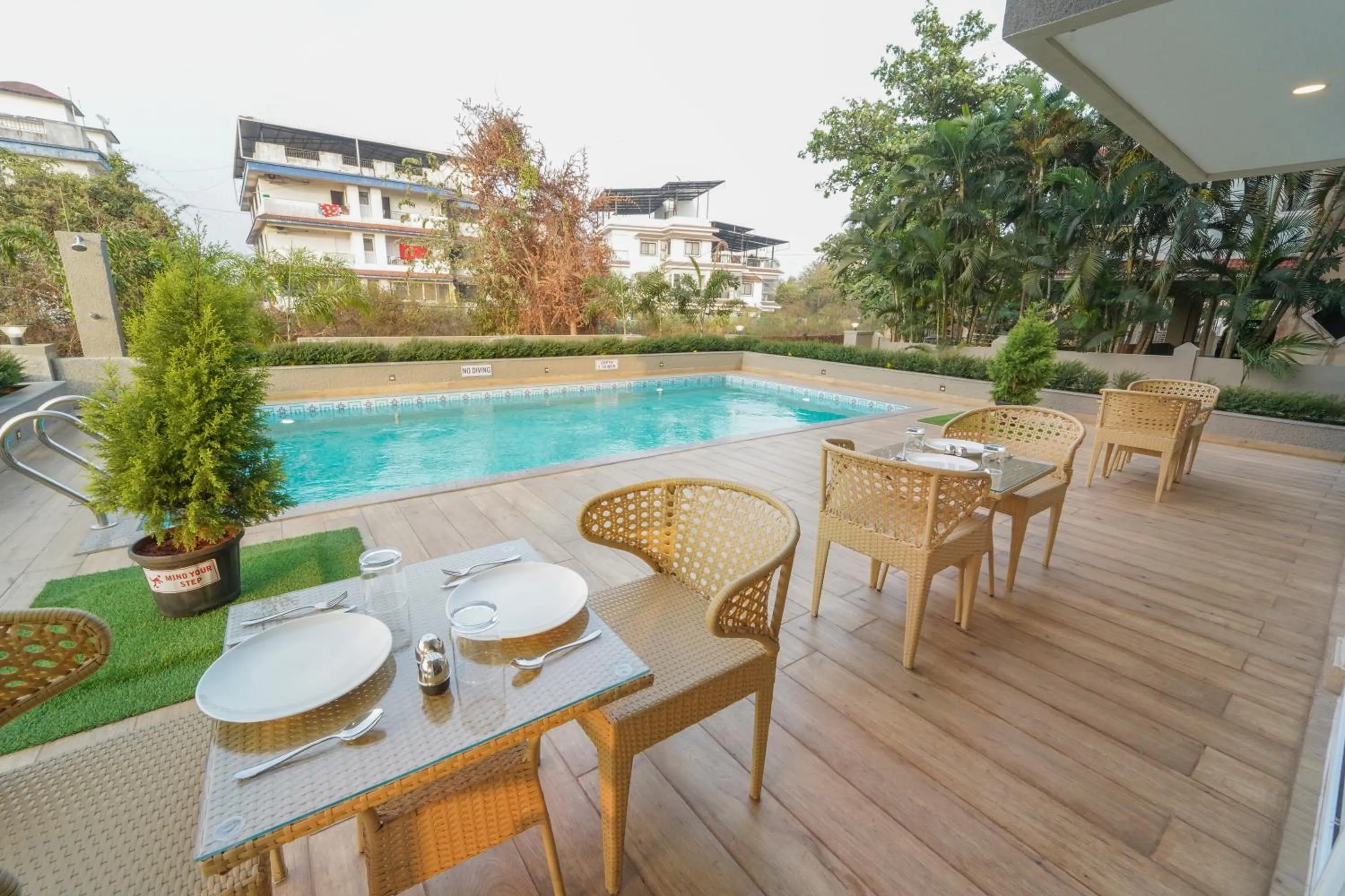 Swimming pool in Hotel Wayfarer