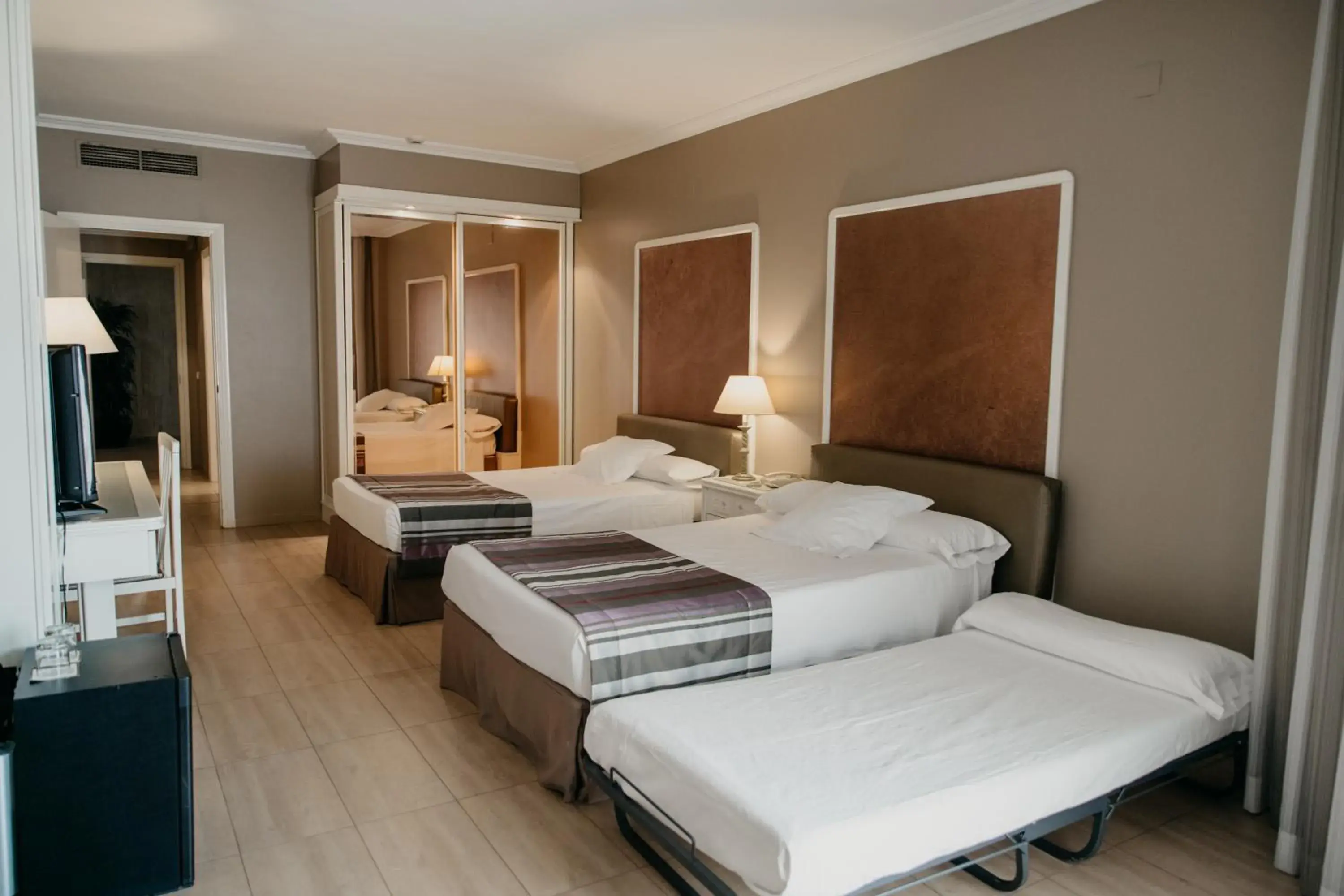 Double Room with Extra Bed (2 Adults + 1 Child) in Mas Gallau Double Room with Extra Bed (2 Adults + 1 Child) in Mas Gallau