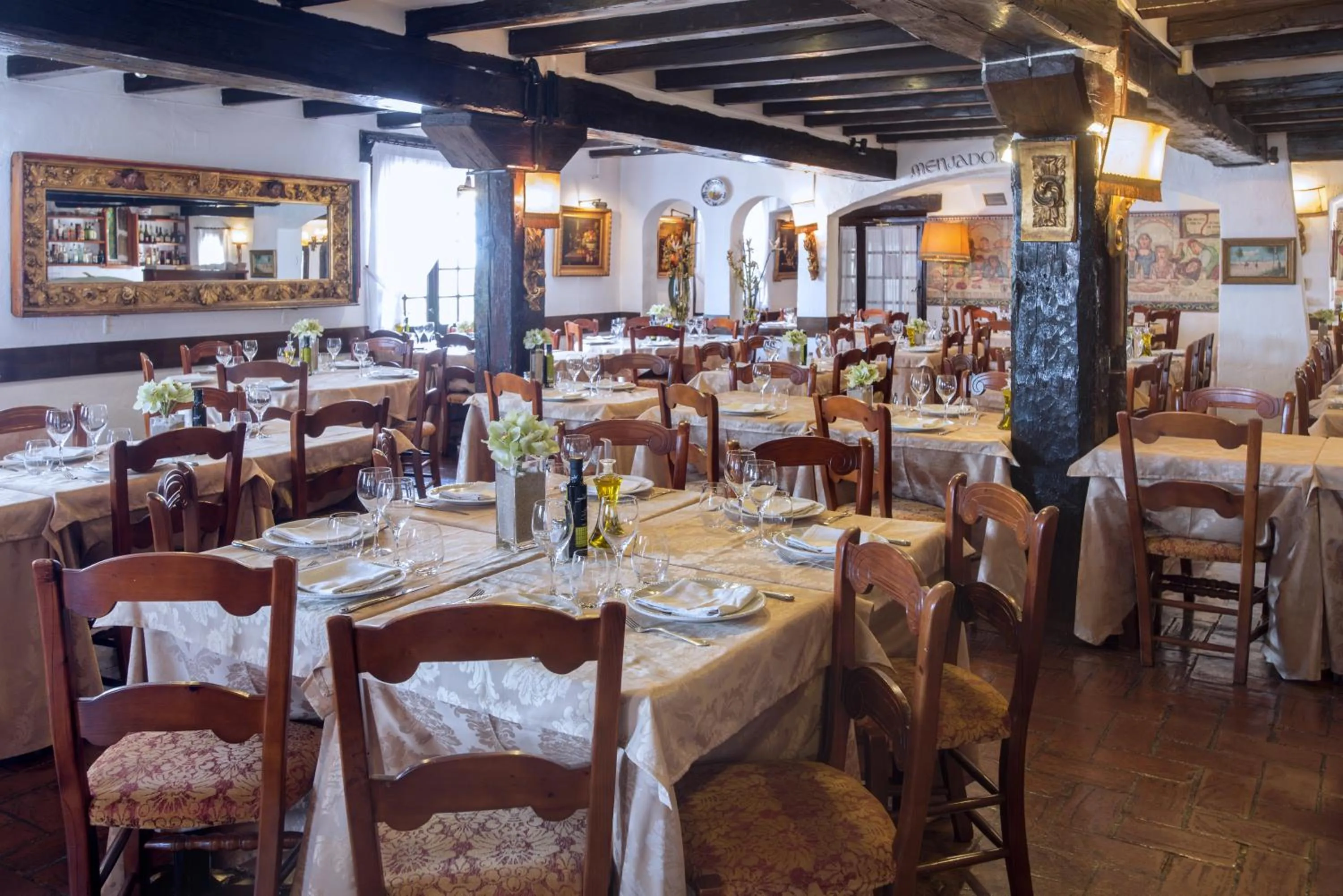 Restaurant/places to eat in Mas Gallau