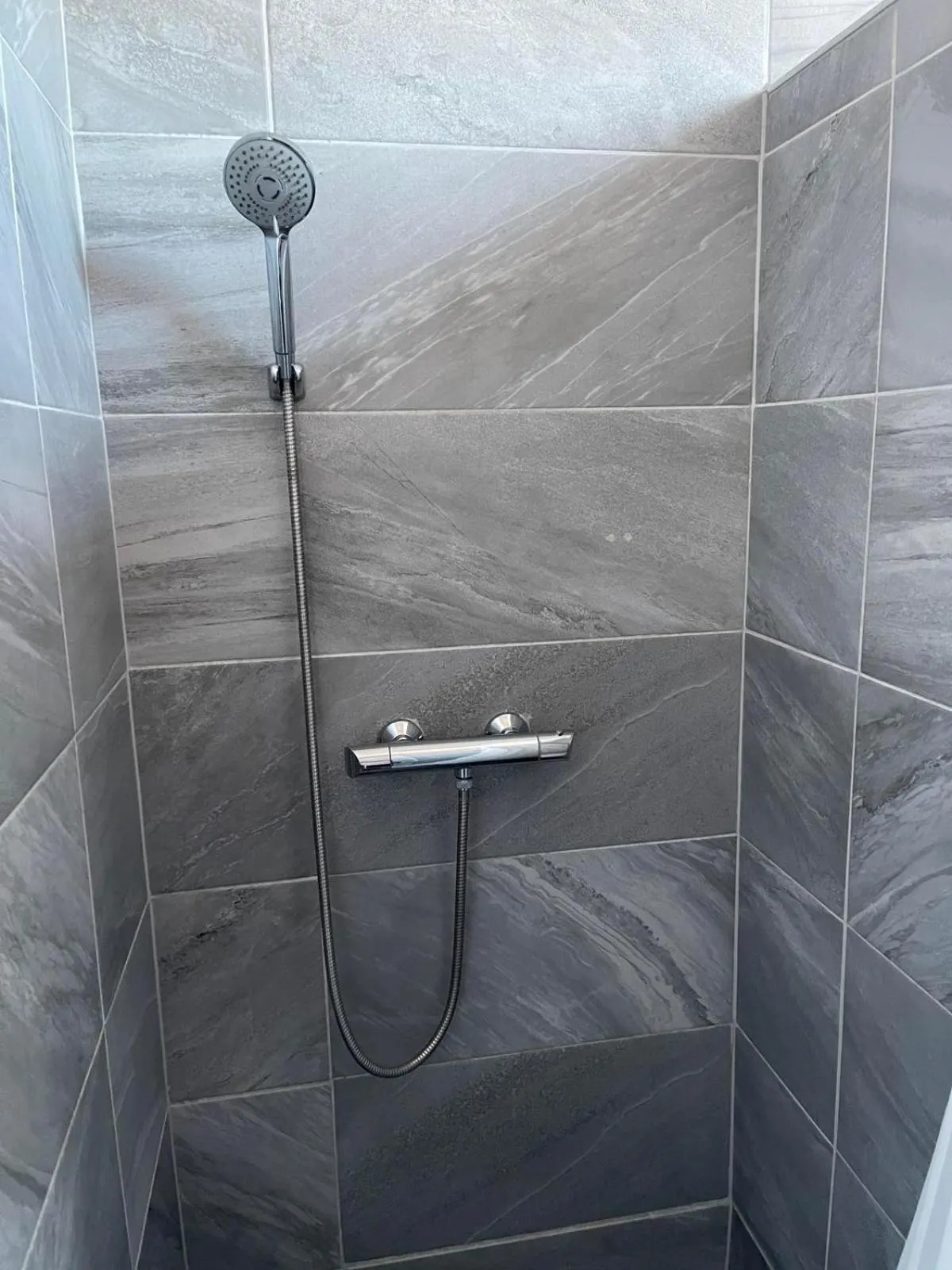 Shower in Végvári Hotel Eger