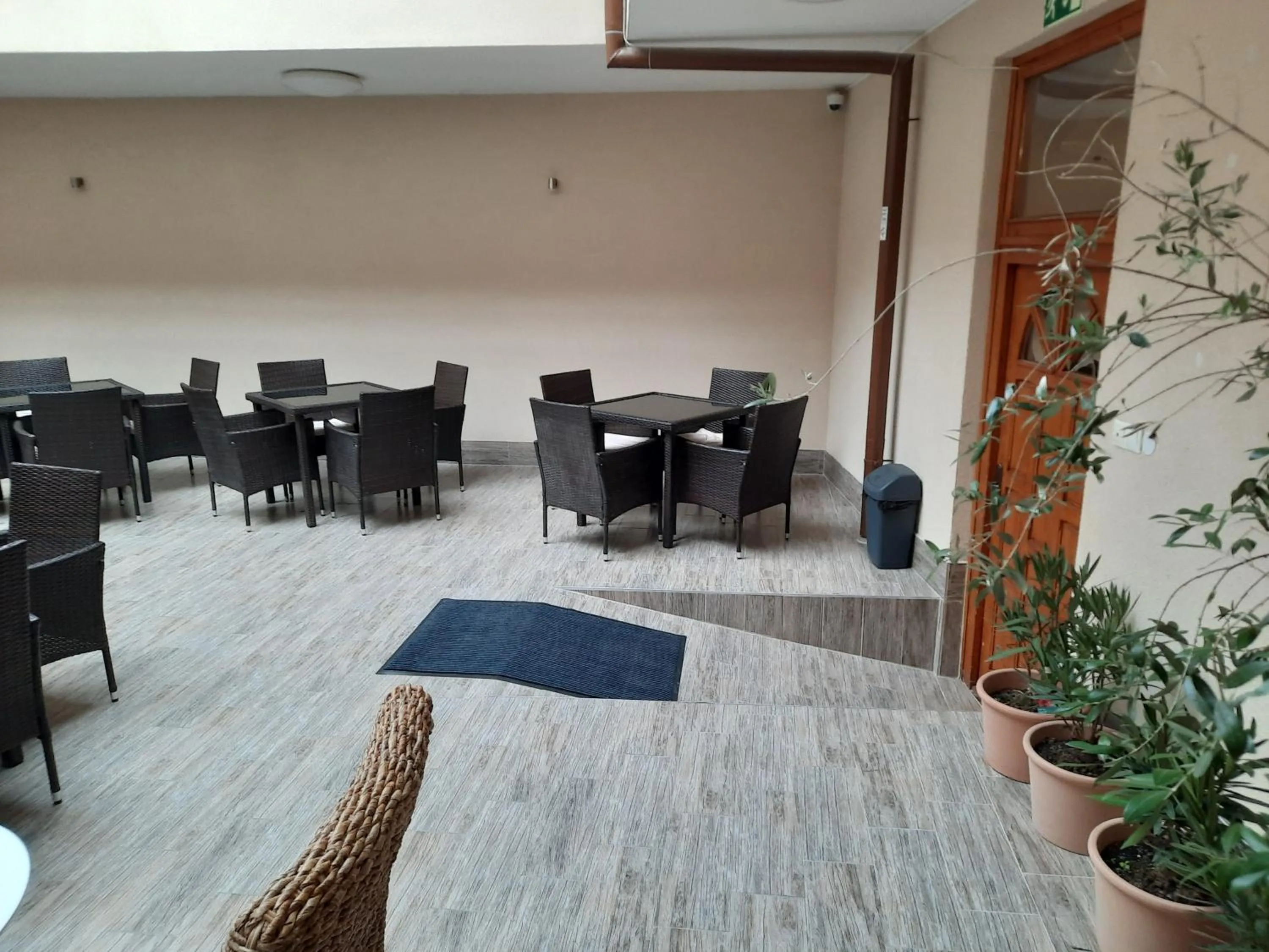 Restaurant/places to eat in Végvári Hotel Eger