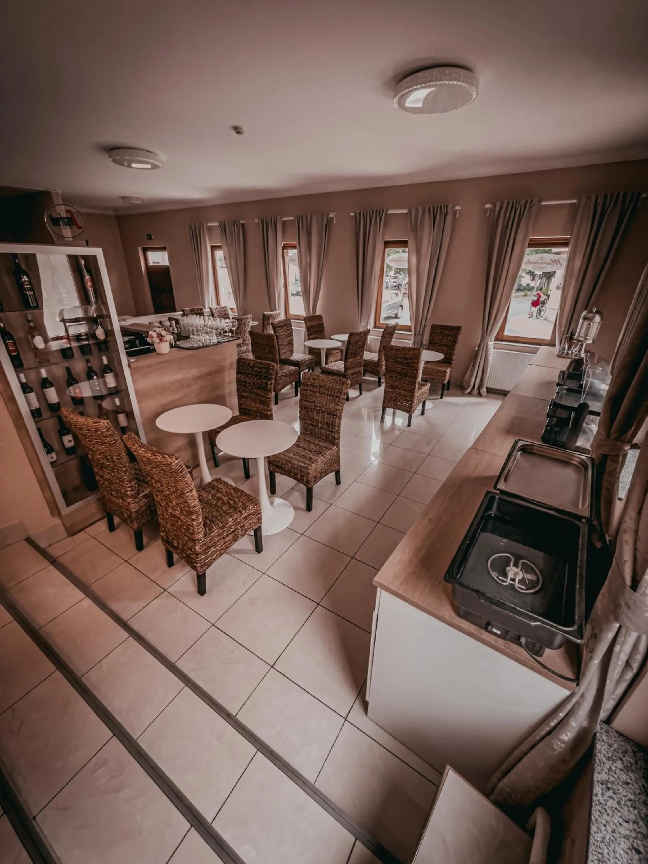 Restaurant/places to eat in Végvári Hotel Eger