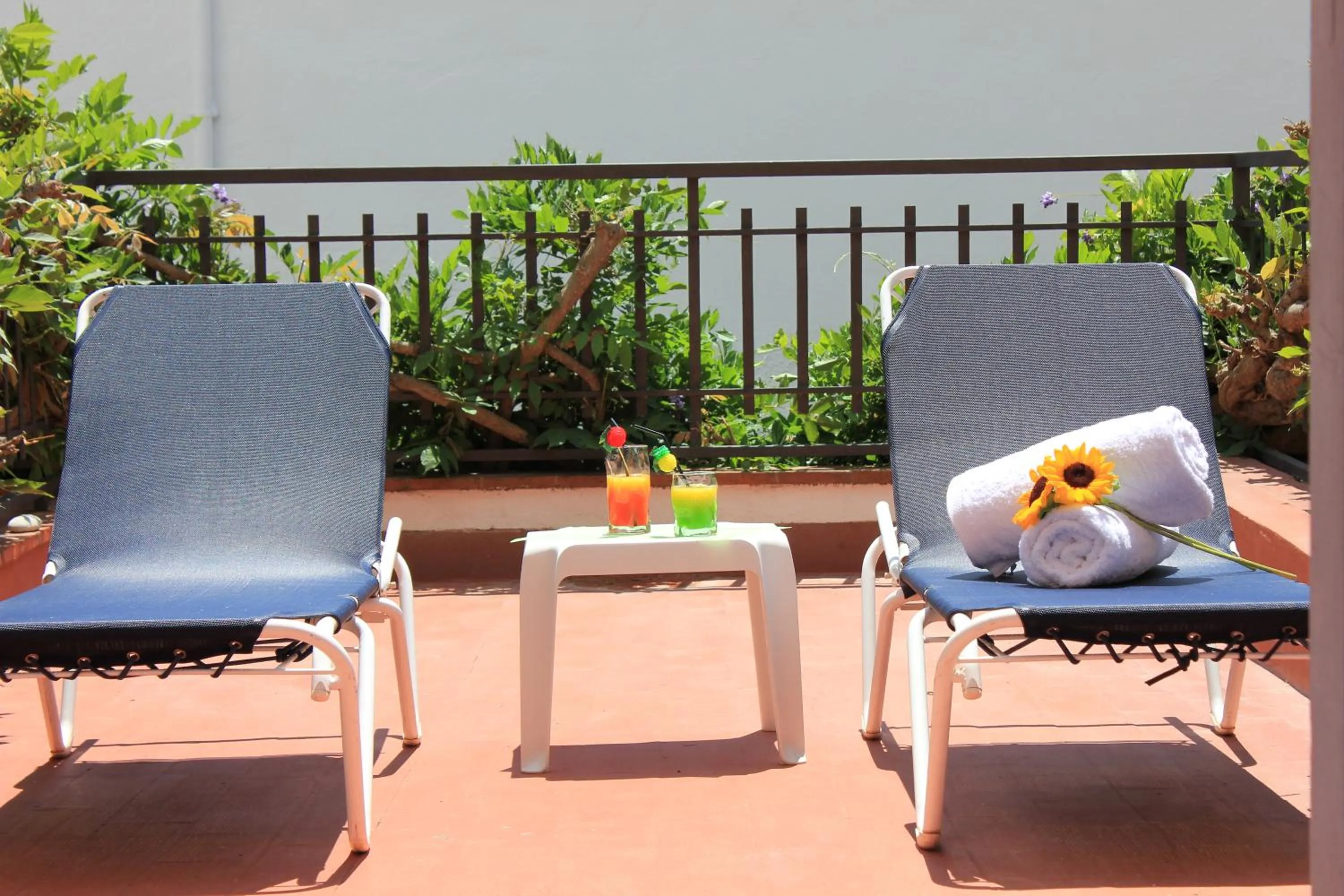 Balcony/Terrace in RVHotels Avenida