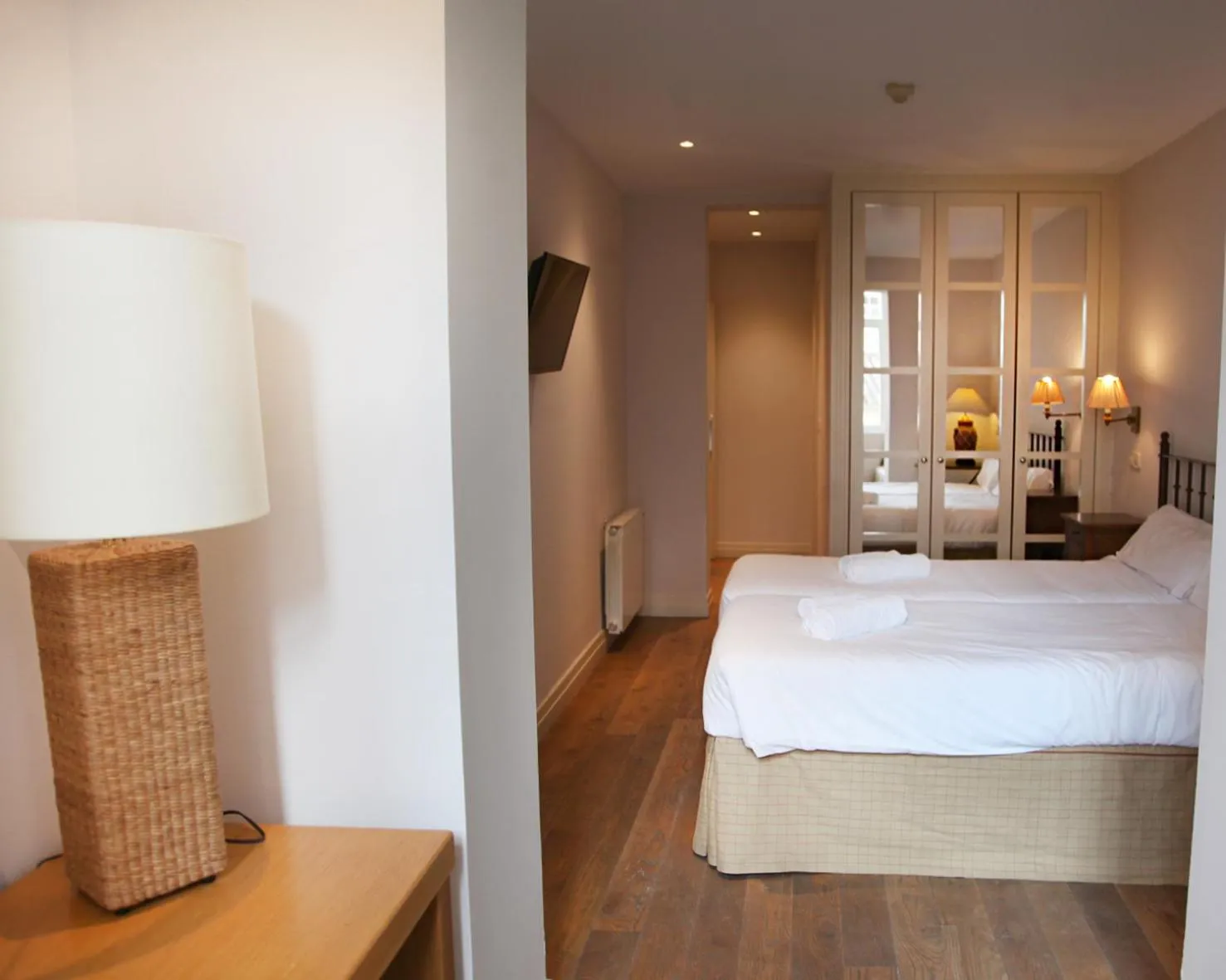 Bedroom, Bed in Hotel Cuéntame La Puebla