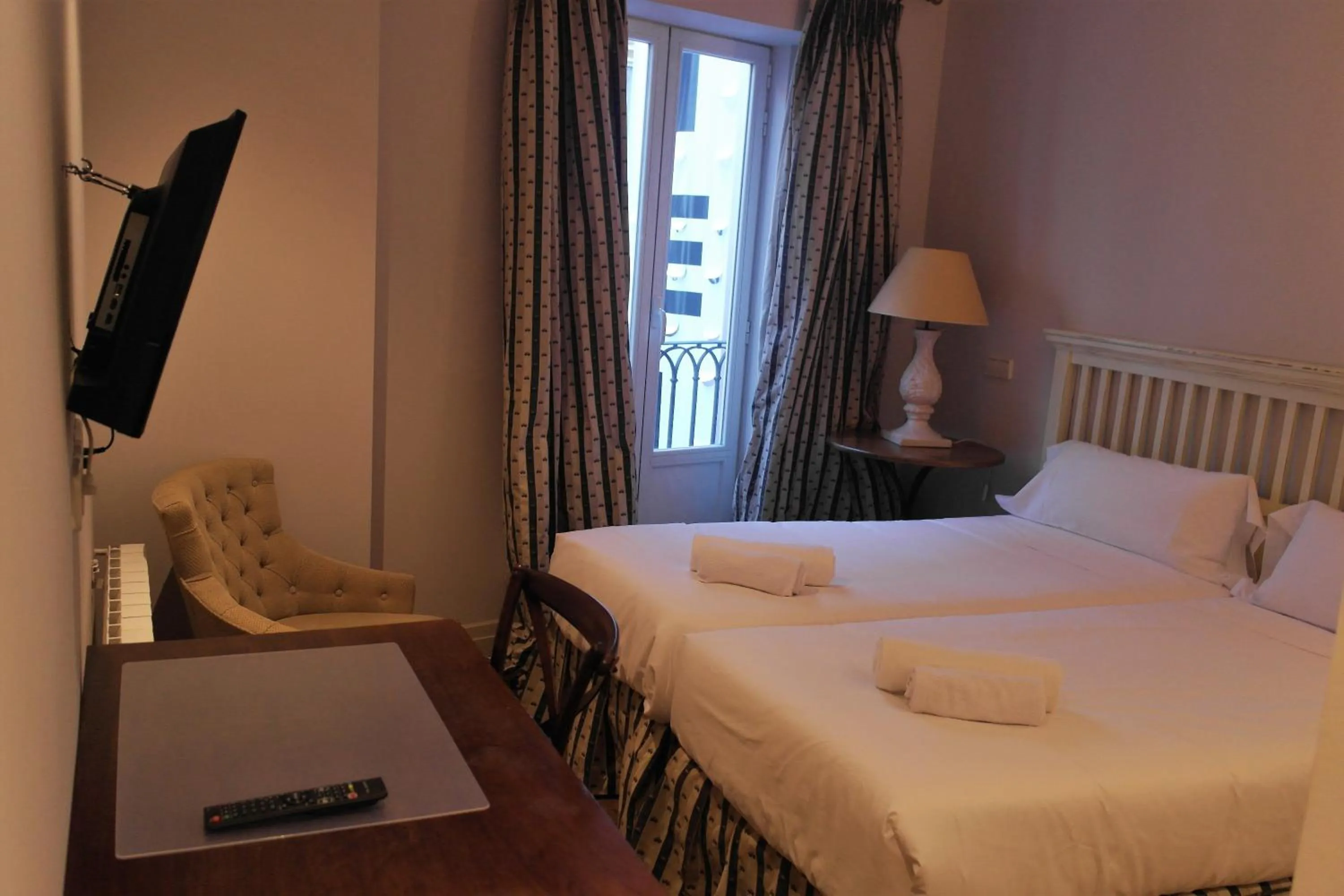 Bedroom, Bed in Hotel Cuéntame La Puebla