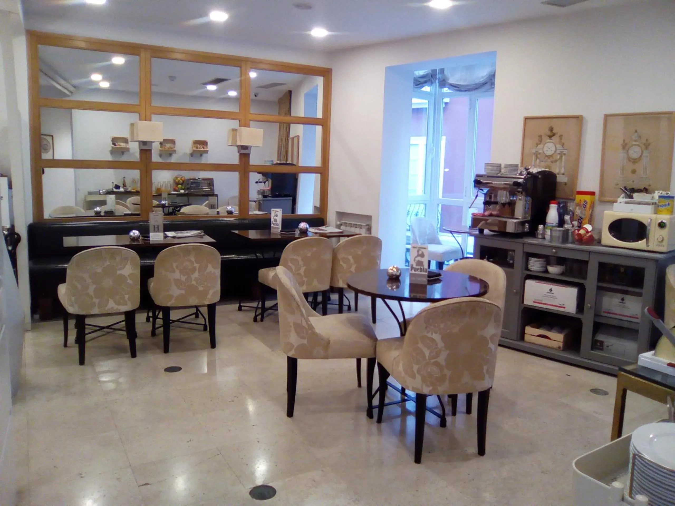 Lounge or bar in Hotel Cuéntame La Puebla