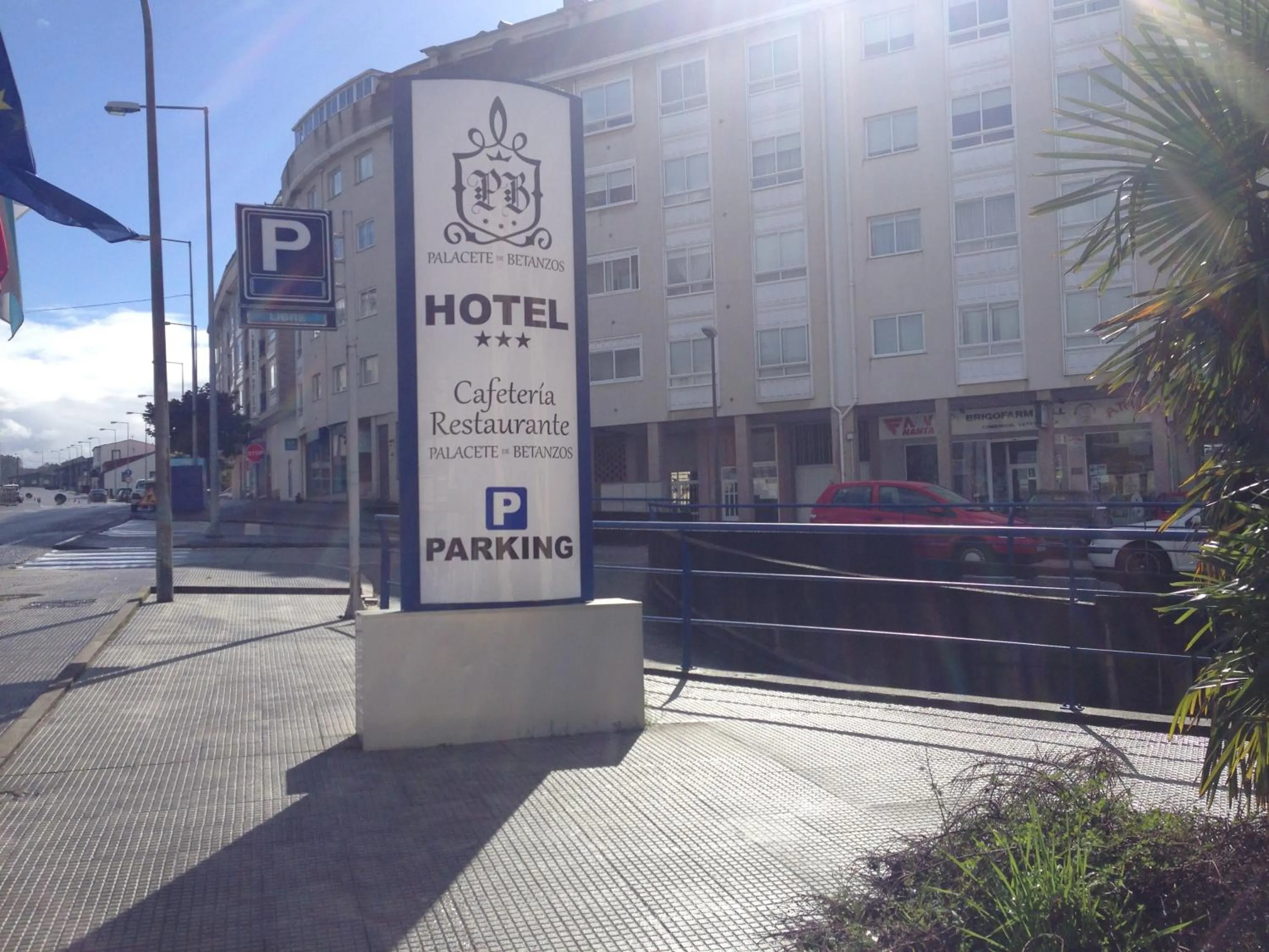 Property building in Hotel Villa De Betanzos