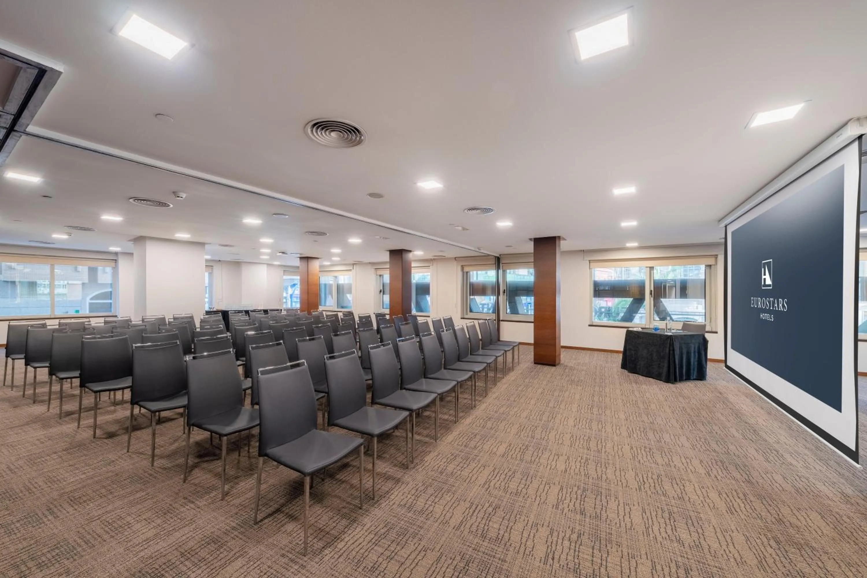 Meeting/conference room in Eurostars Lucentum