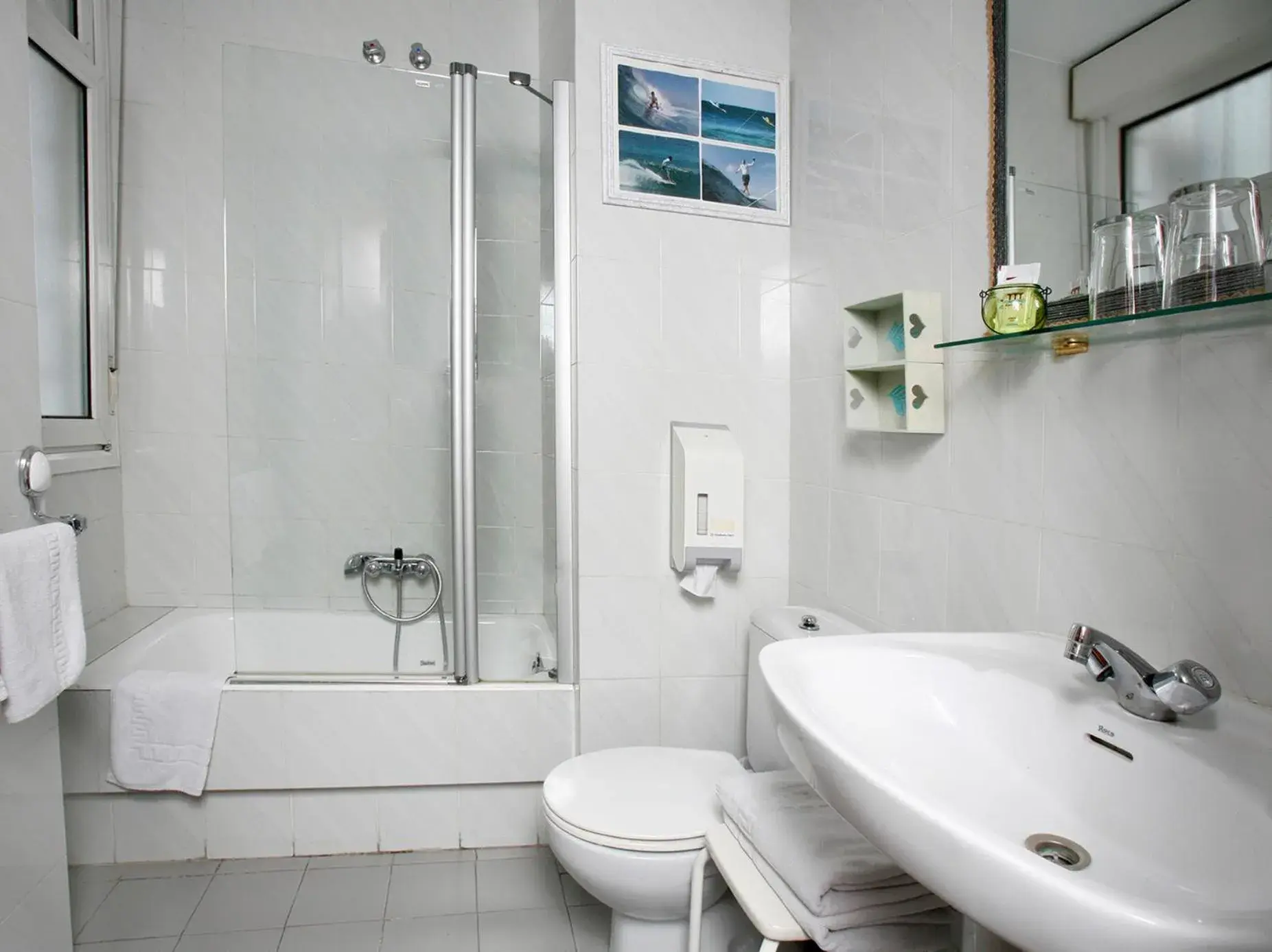 Twin Room in Hotel Ripa Twin Room in Hotel Ripa