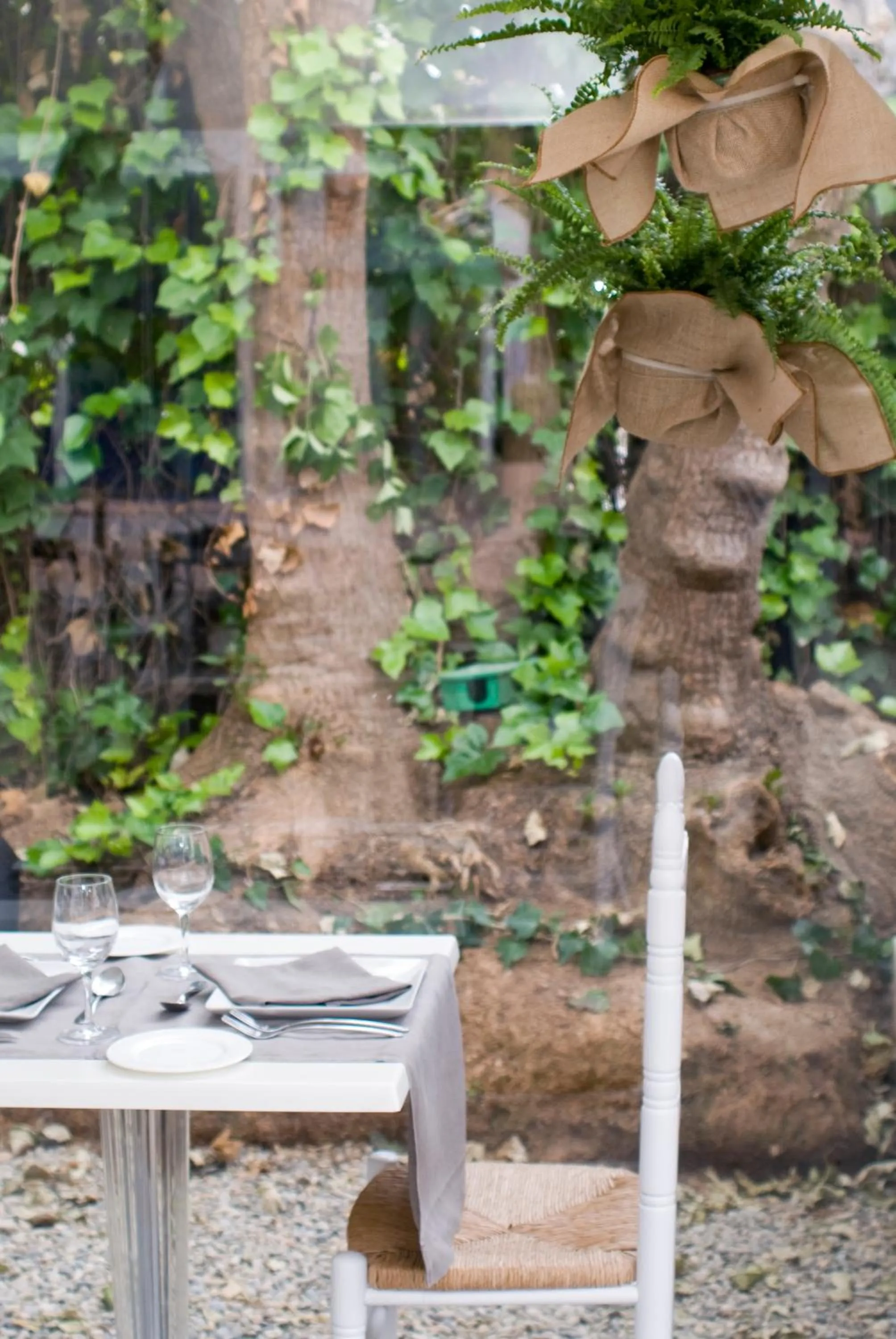 Restaurant/places to eat in Cèsar