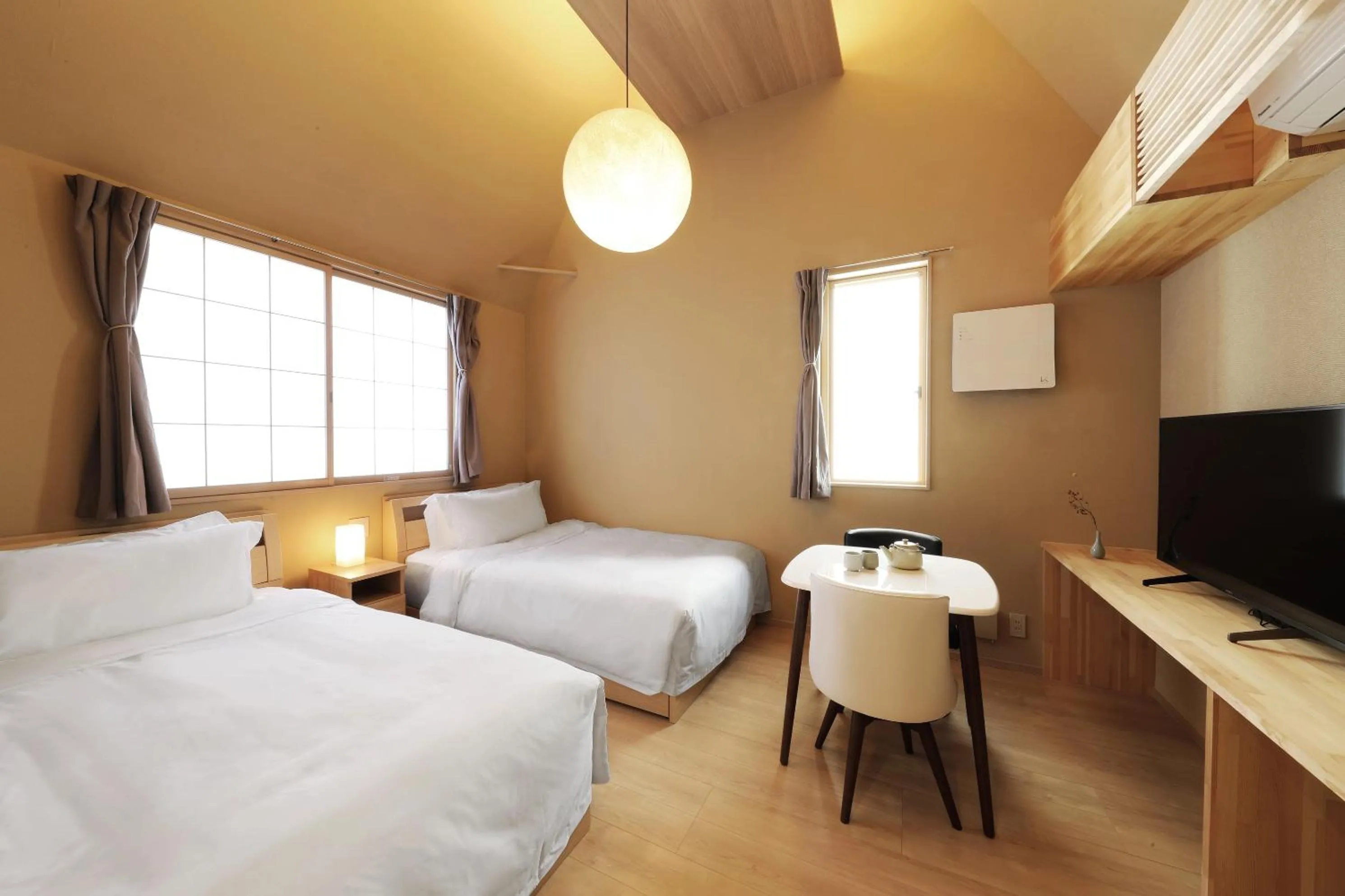 Bed in Reikyo Garden Osaka