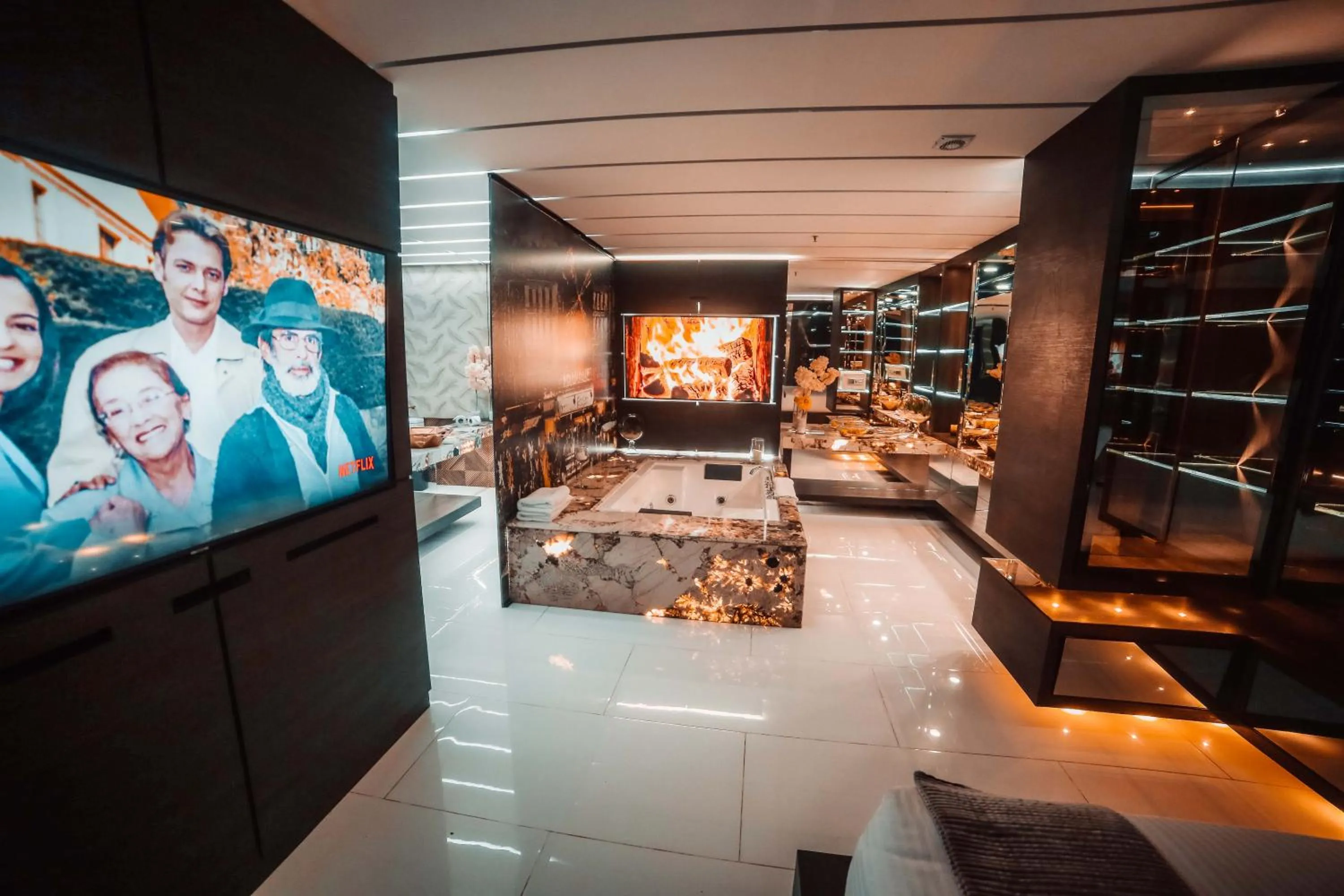 Hot Tub in 1Million Luxury Suites