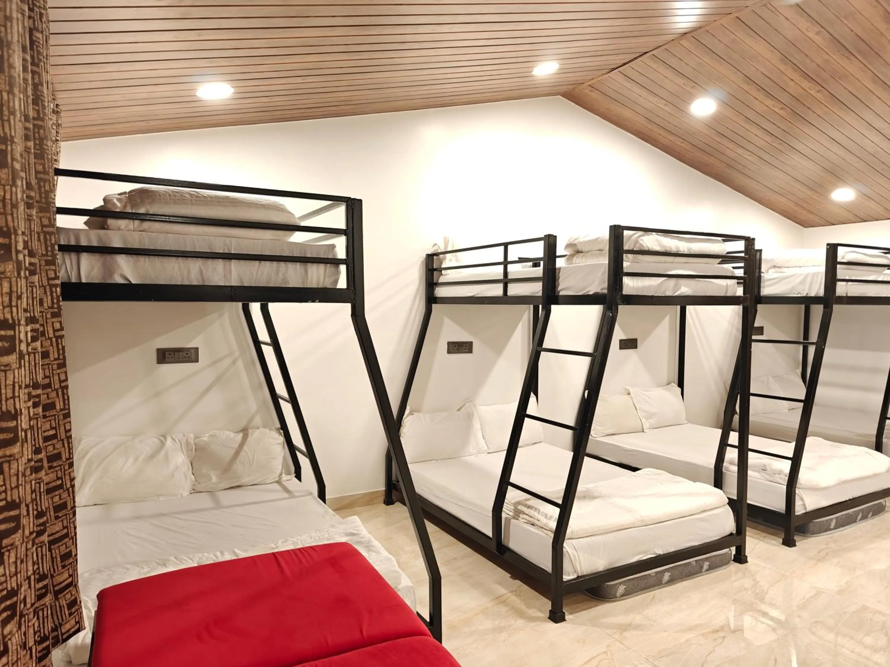 Bed in Raaj Resort