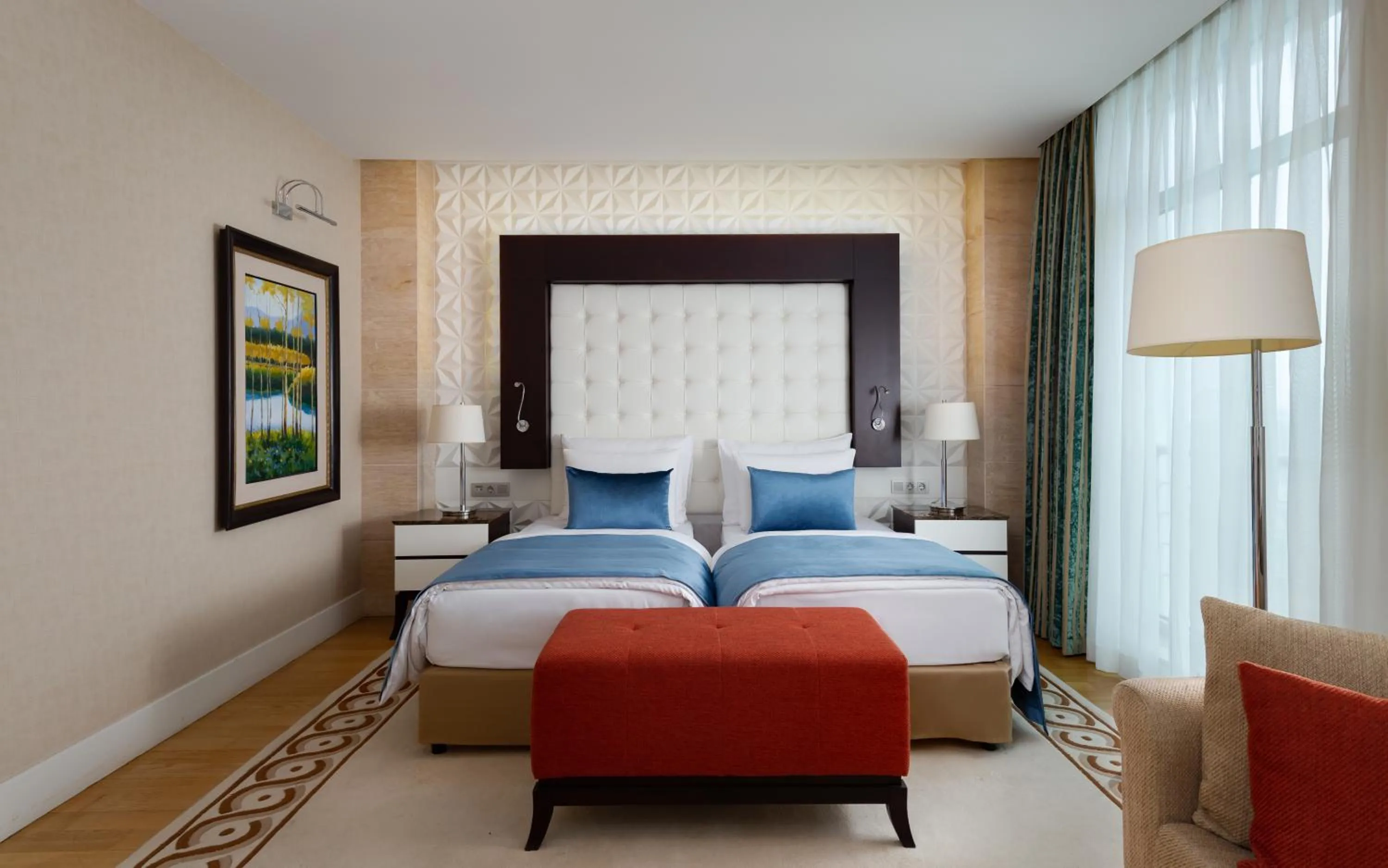 Bed in Badamdar Hotel and Residences