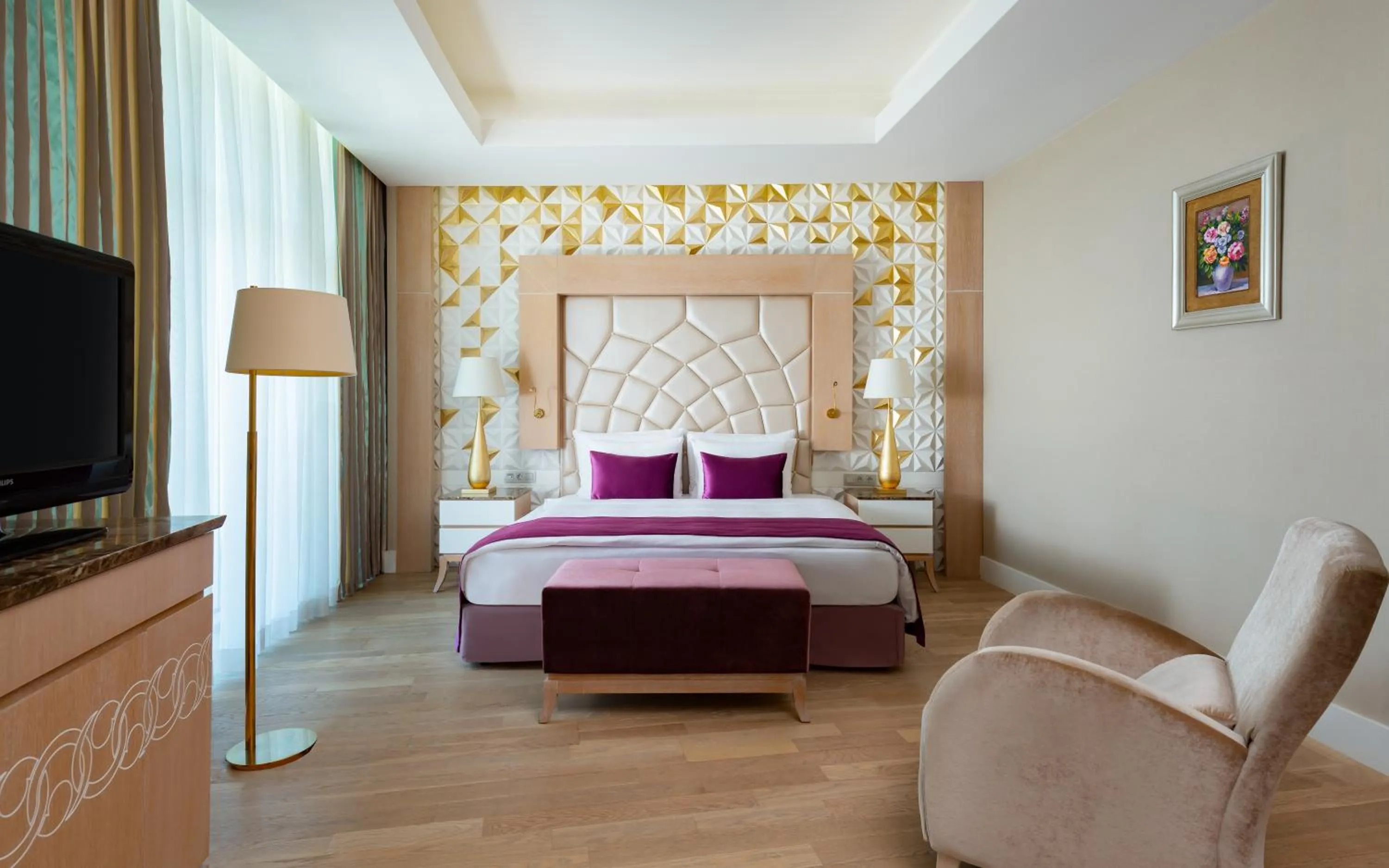 Bedroom, Bed in Badamdar Hotel and Residences