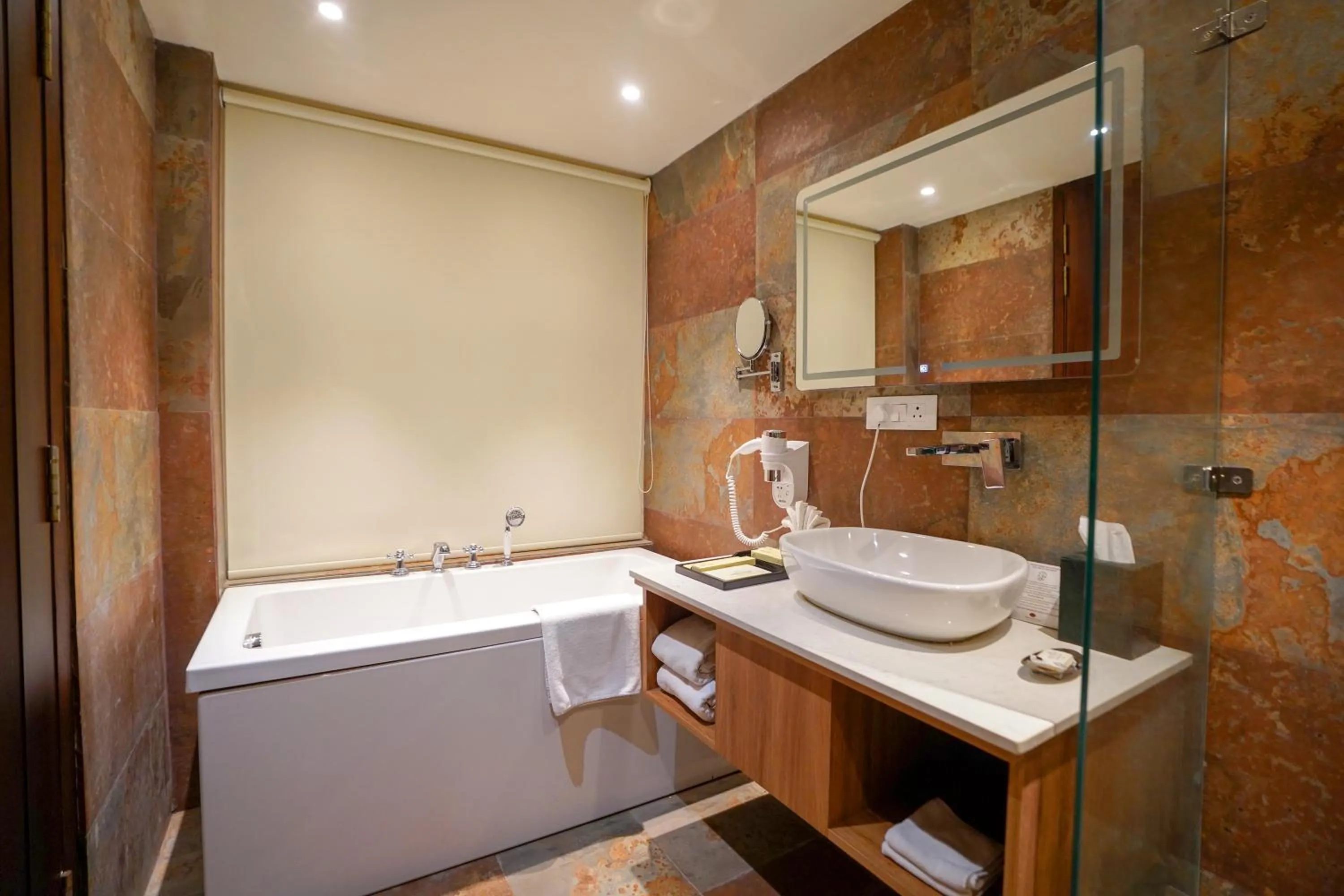 Bathroom in WelcomHeritage Parv Vilas Resort & Spa