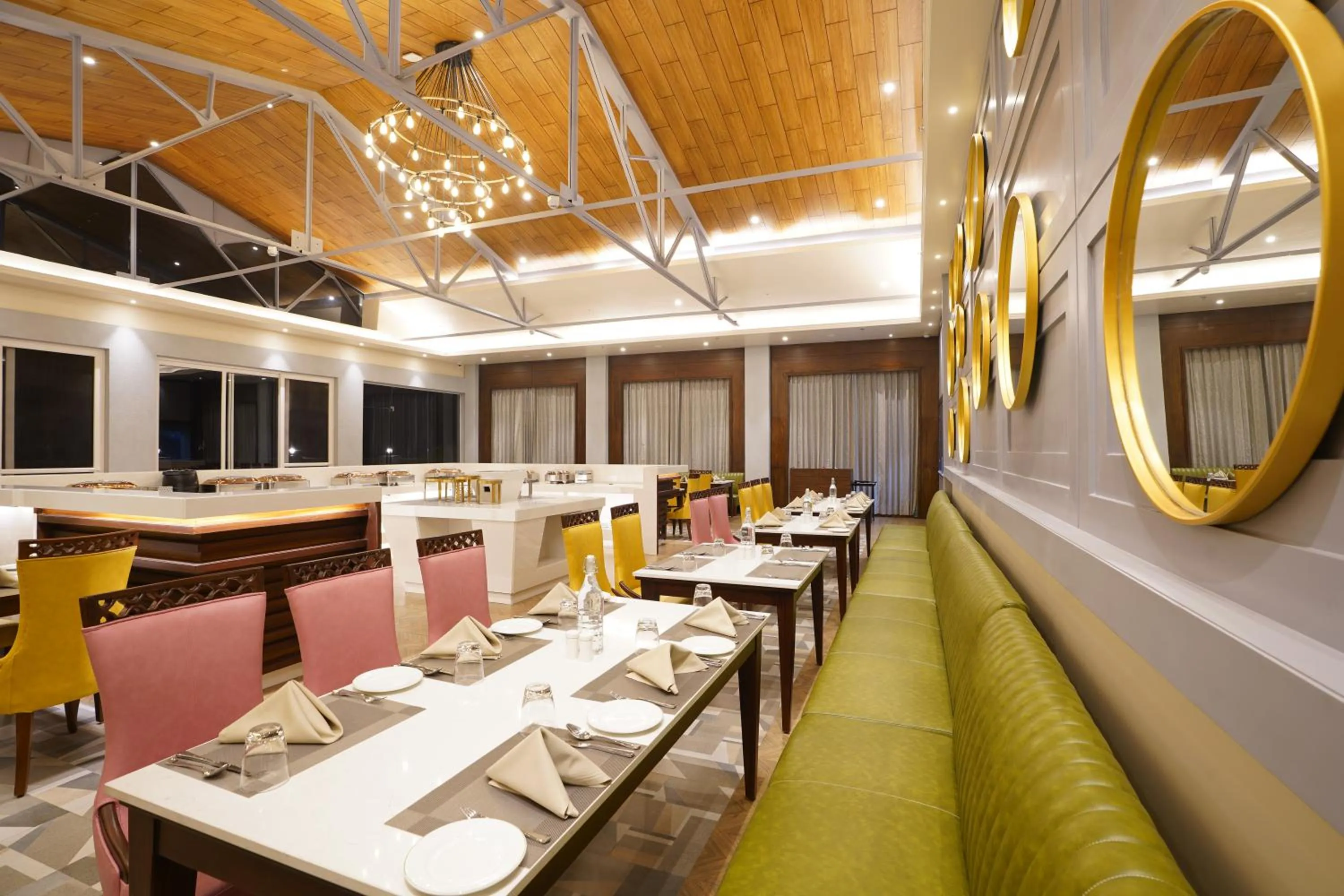 Restaurant/places to eat in WelcomHeritage Parv Vilas Resort & Spa