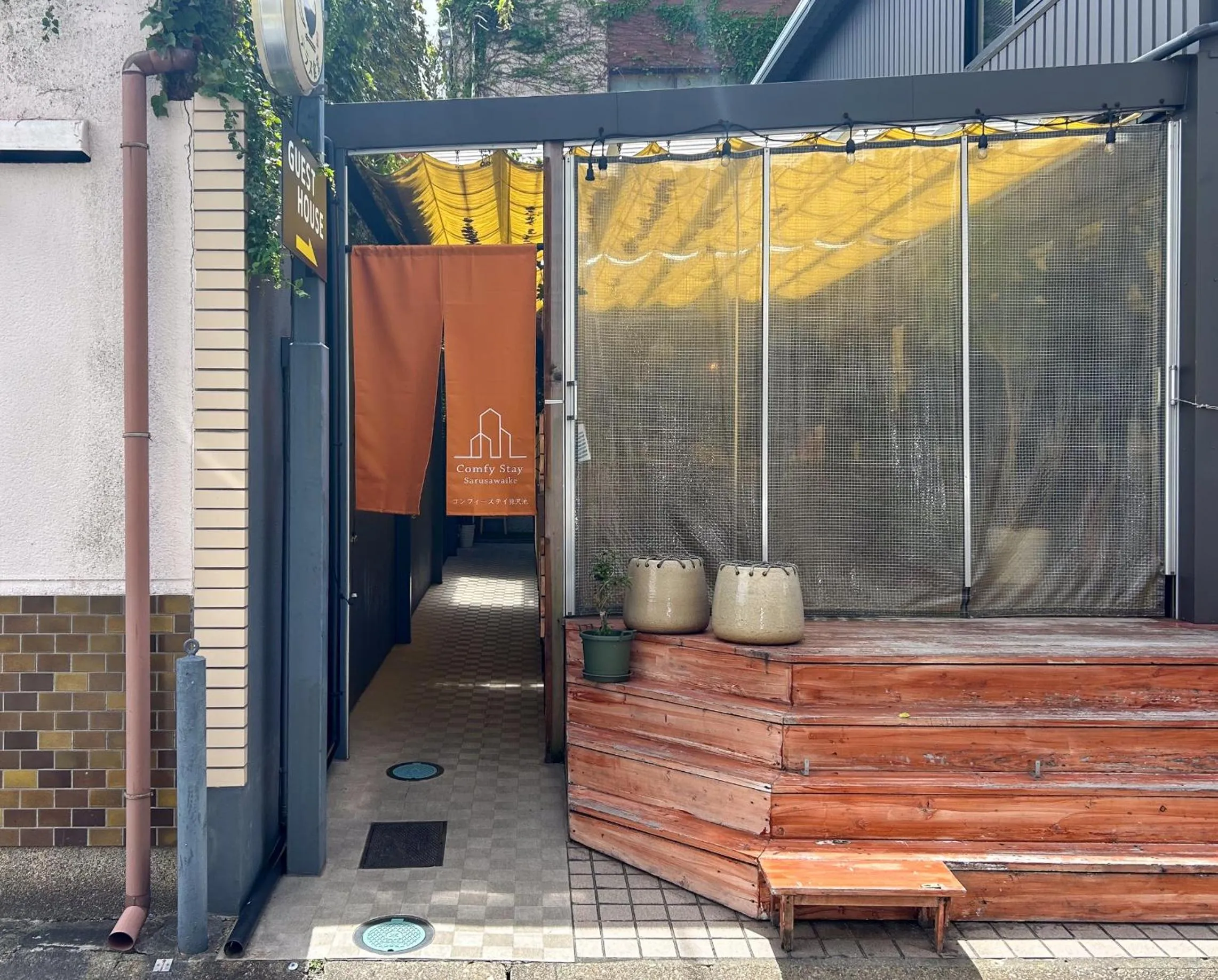 Property building in Comfy Stay Sarusawaike