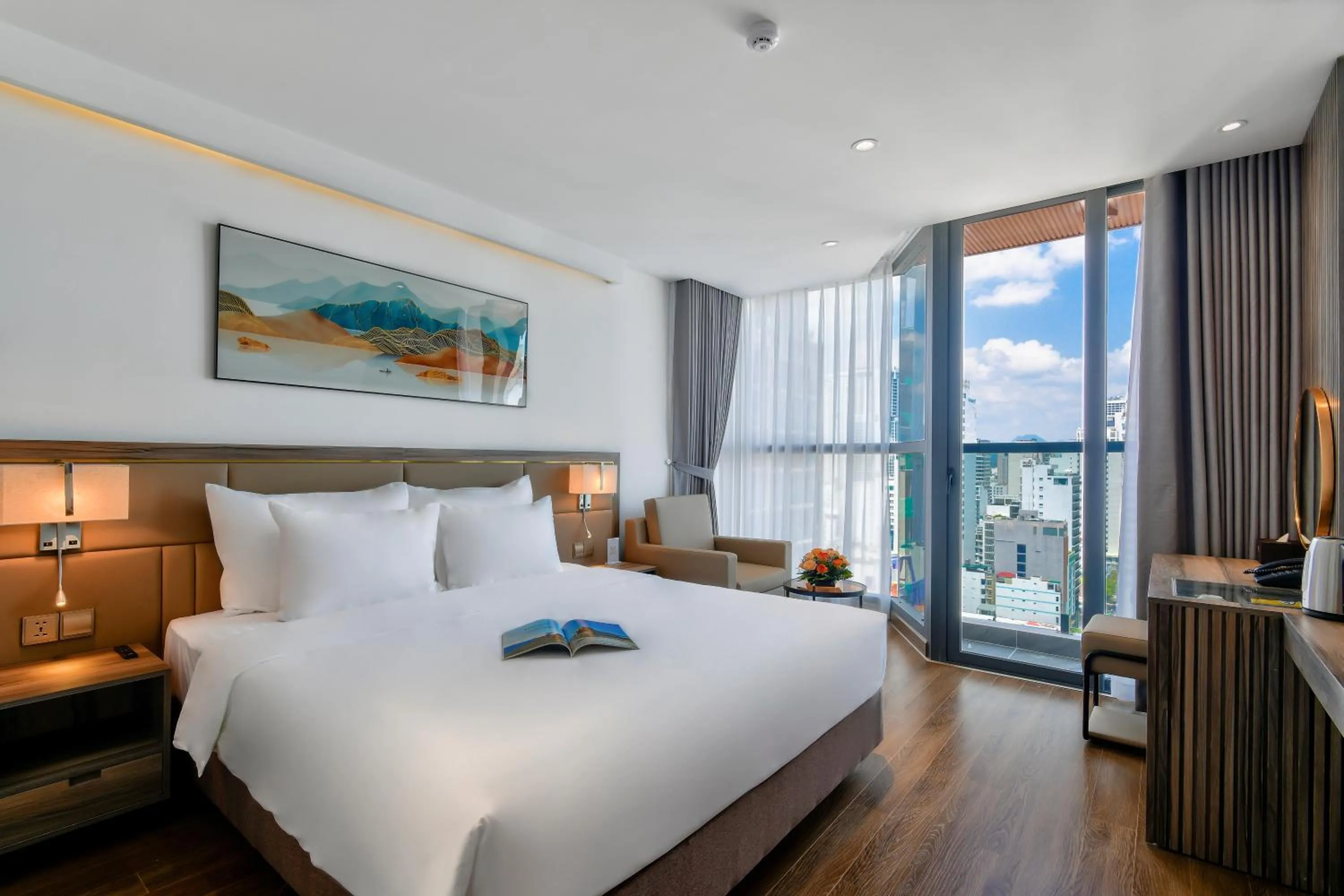 Bed in Maris Hotel Nha Trang