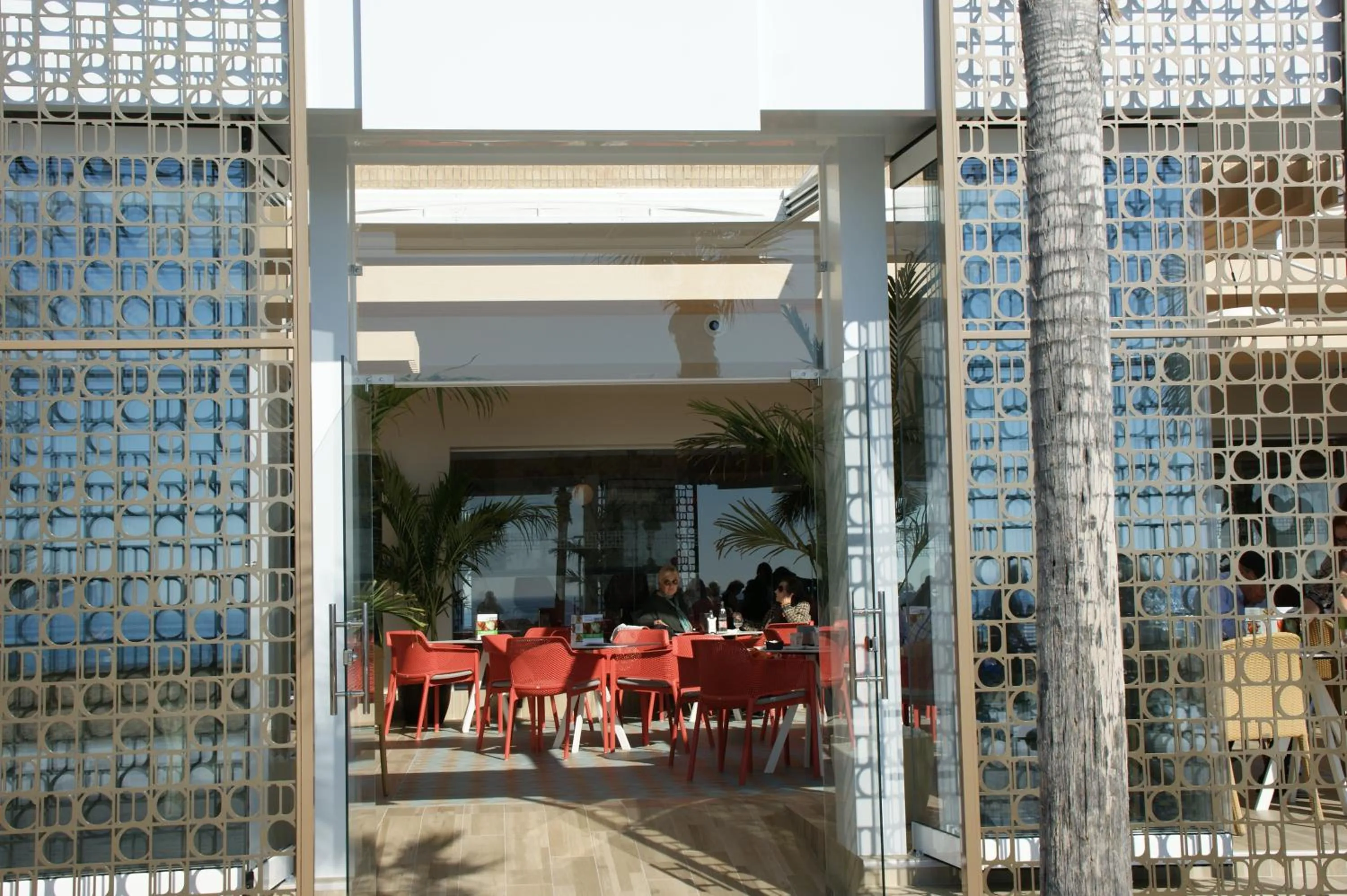Lounge or bar in Les Dunes Comodoro