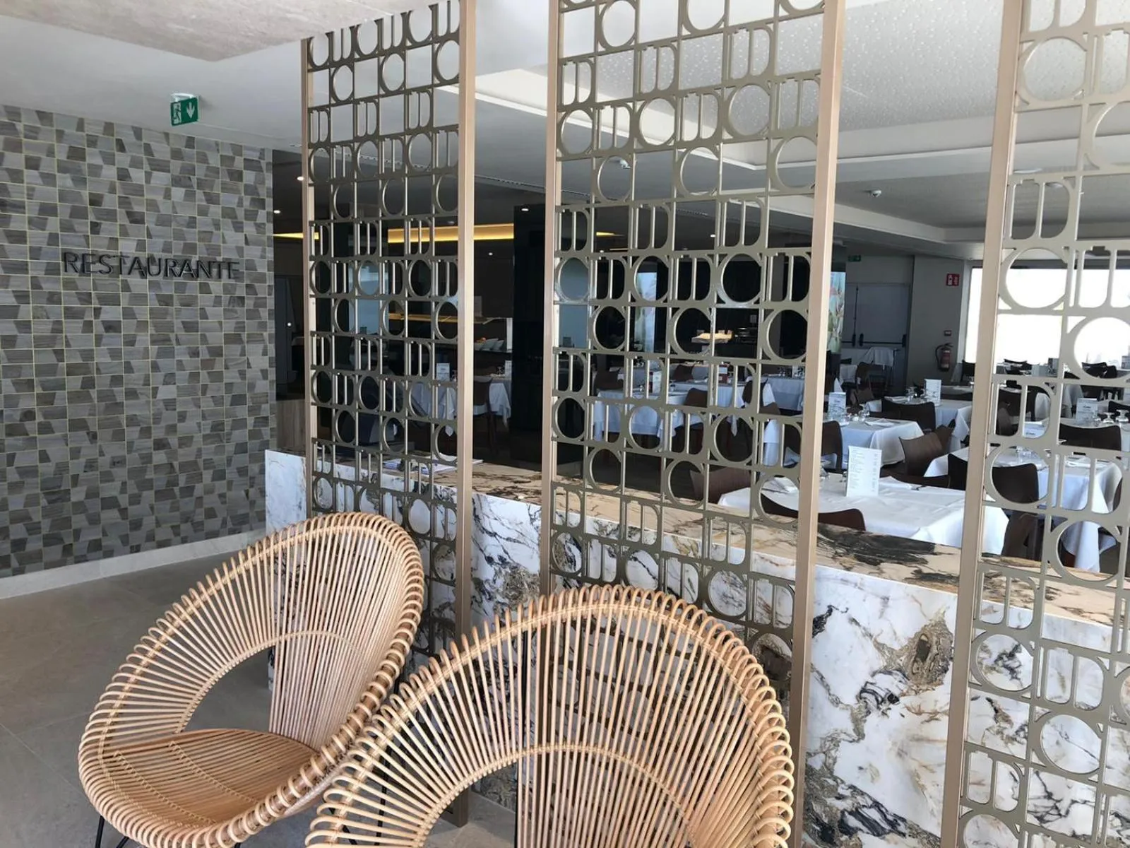 Restaurant/places to eat in Les Dunes Comodoro