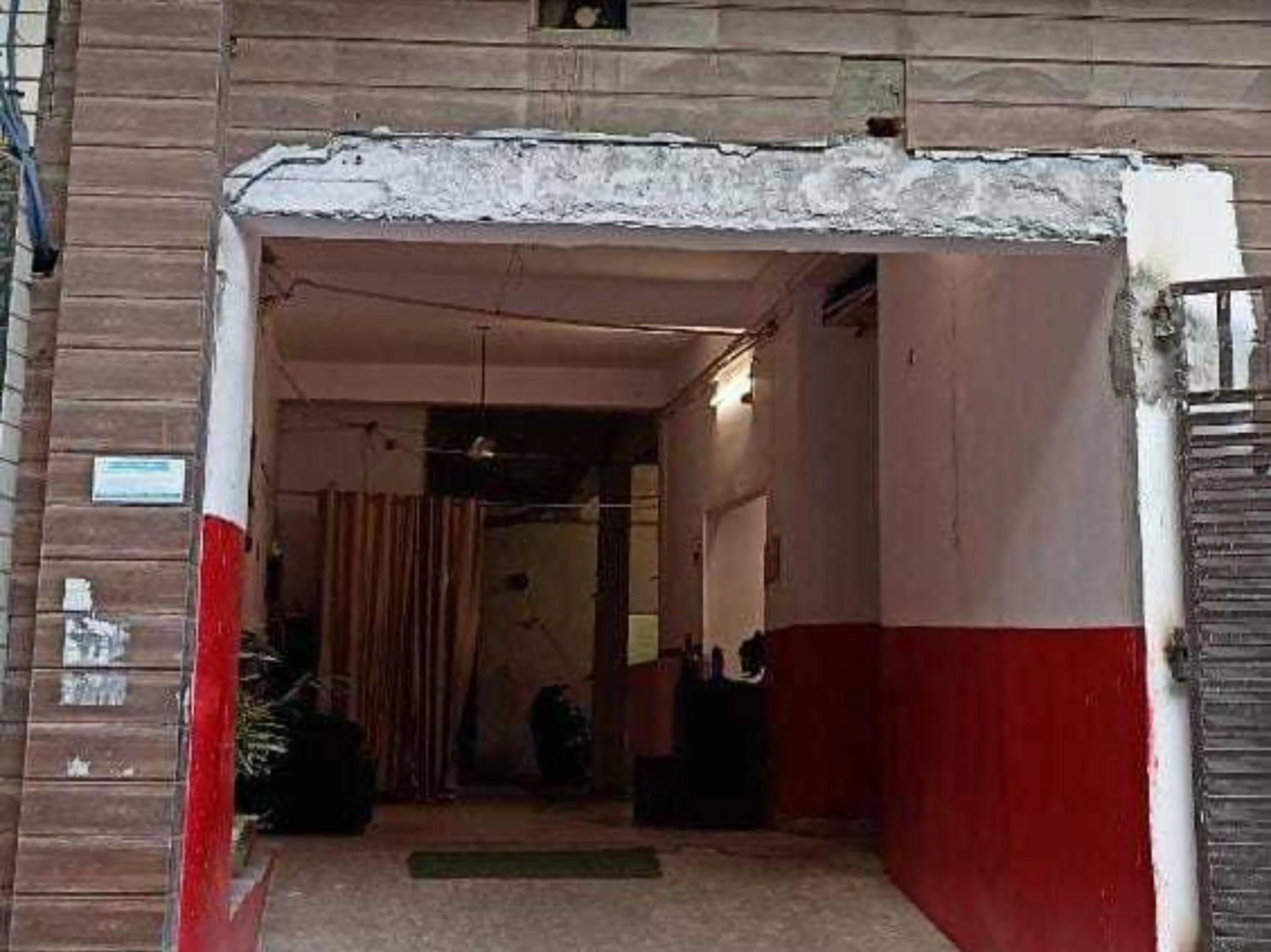 Facade/entrance in Hotel O KL khari Near Ashoka Park Mein Metro