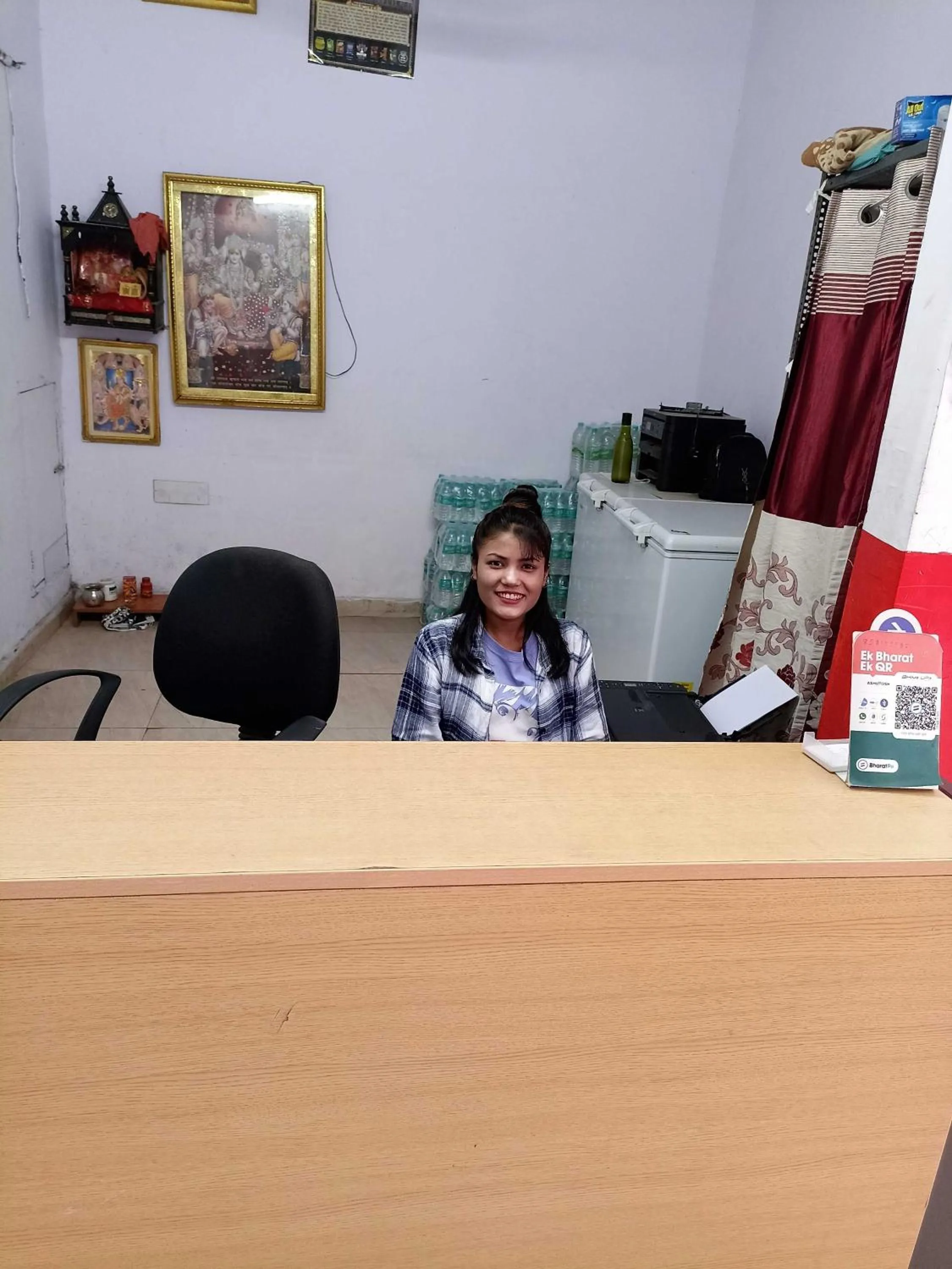 Lobby or reception in Hotel O KL khari Near Ashoka Park Mein Metro